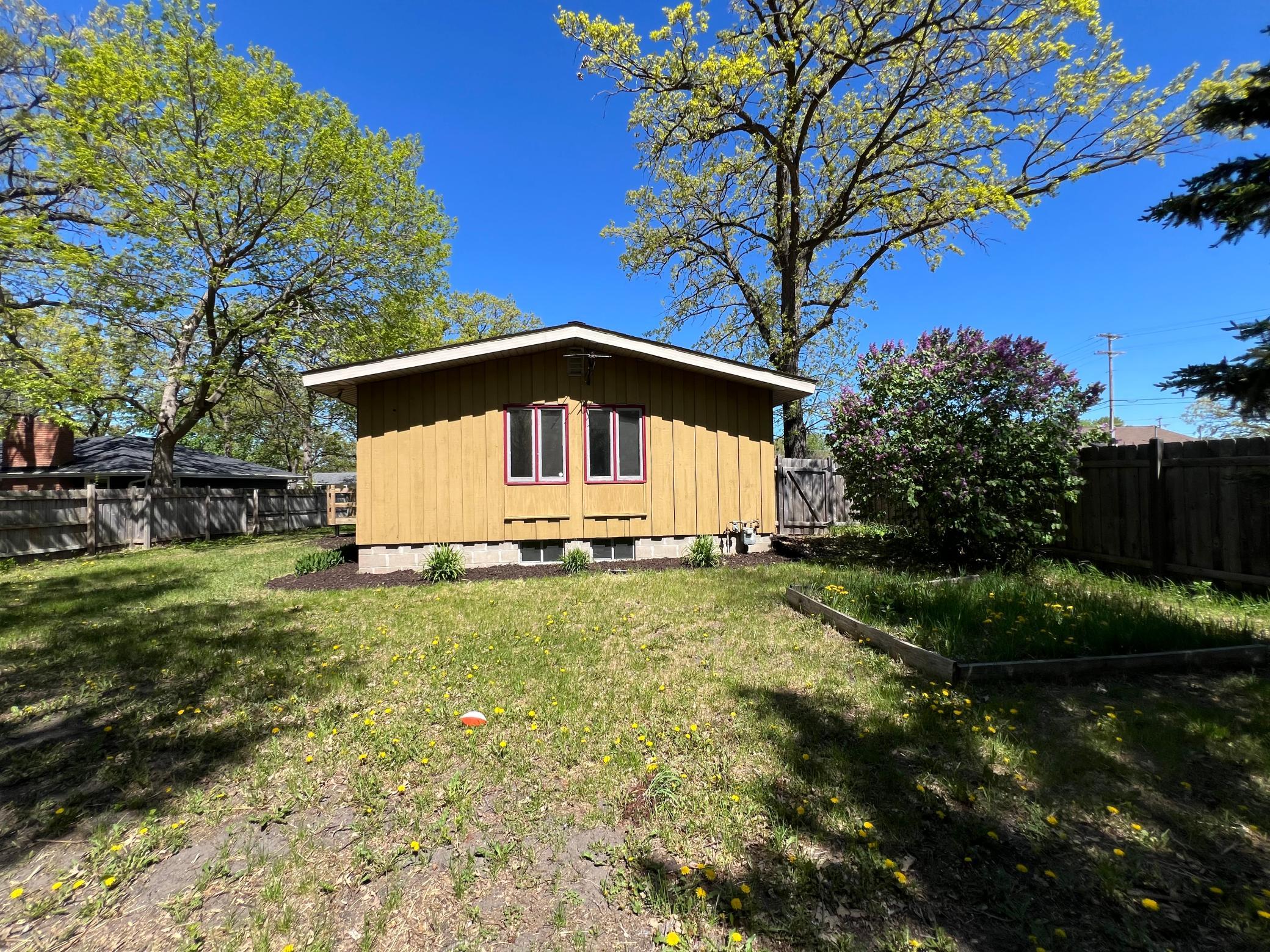 View of Residential at 122 Craig Way, Fridley MN 55432, Fridley (10 of 56) - Mike Wilen | Minnesota Team Real Estate