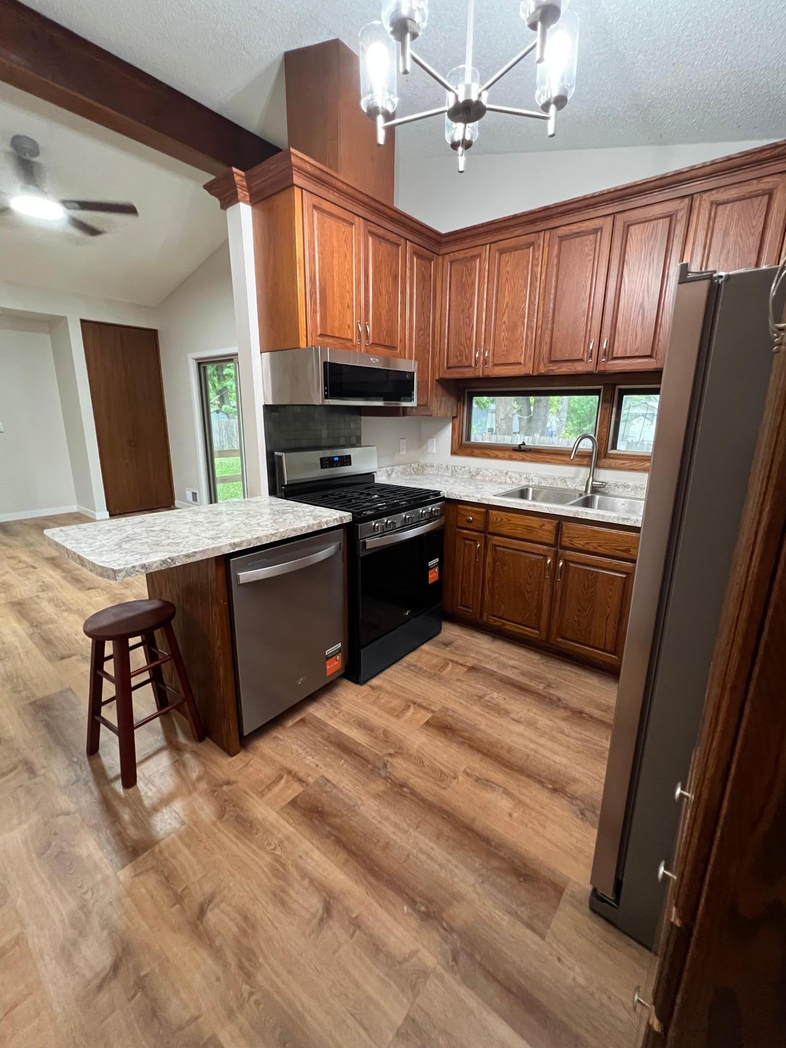 View of Residential at 122 Craig Way, Fridley MN 55432, Fridley (18 of 56) - Mike Wilen | Minnesota Team Real Estate