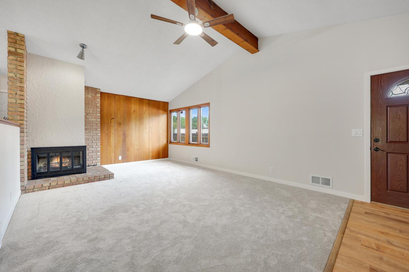 View of Residential at 122 Craig Way, Fridley MN 55432, Fridley (30 of 56) - Mike Wilen | Minnesota Team Real Estate