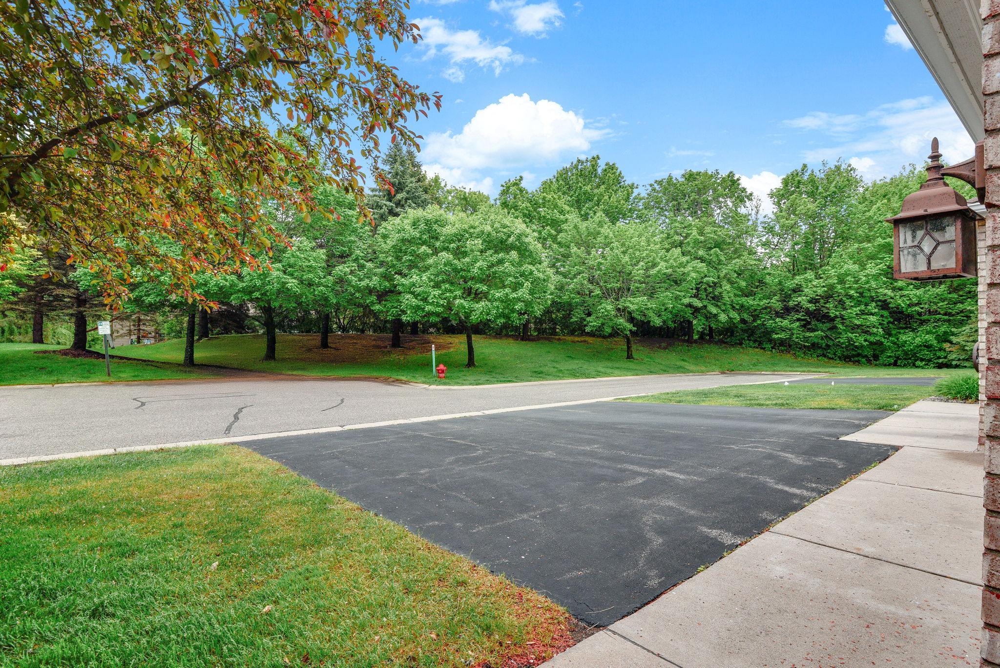 View of Residential at 11256 Providence Lane, Eden Prairie MN 55344, Eden Prairie (28 of 37) - Mike Wilen | Minnesota Team Real Estate