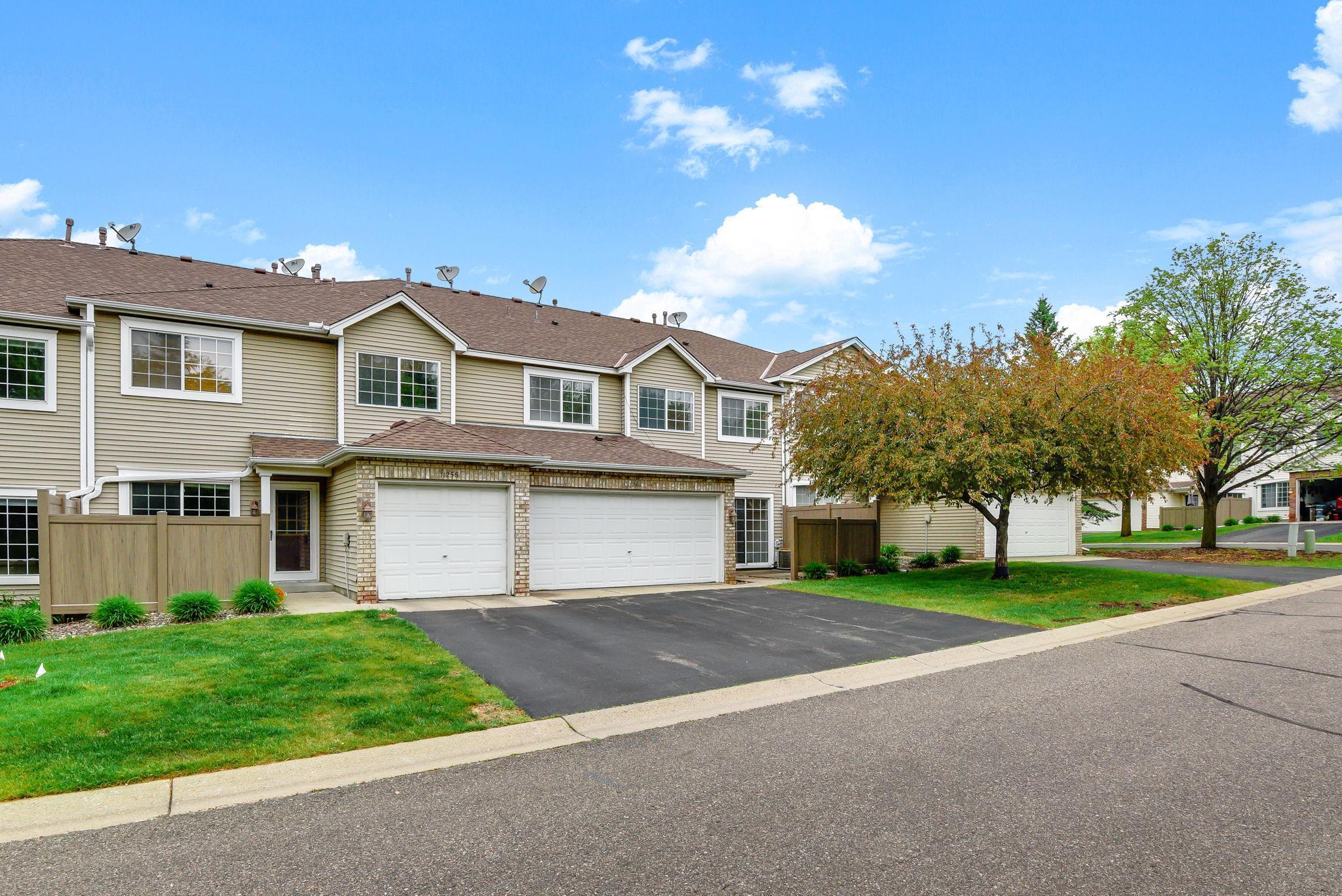 View of Residential at 11256 Providence Lane, Eden Prairie MN 55344, Eden Prairie (31 of 37) - Mike Wilen | Minnesota Team Real Estate