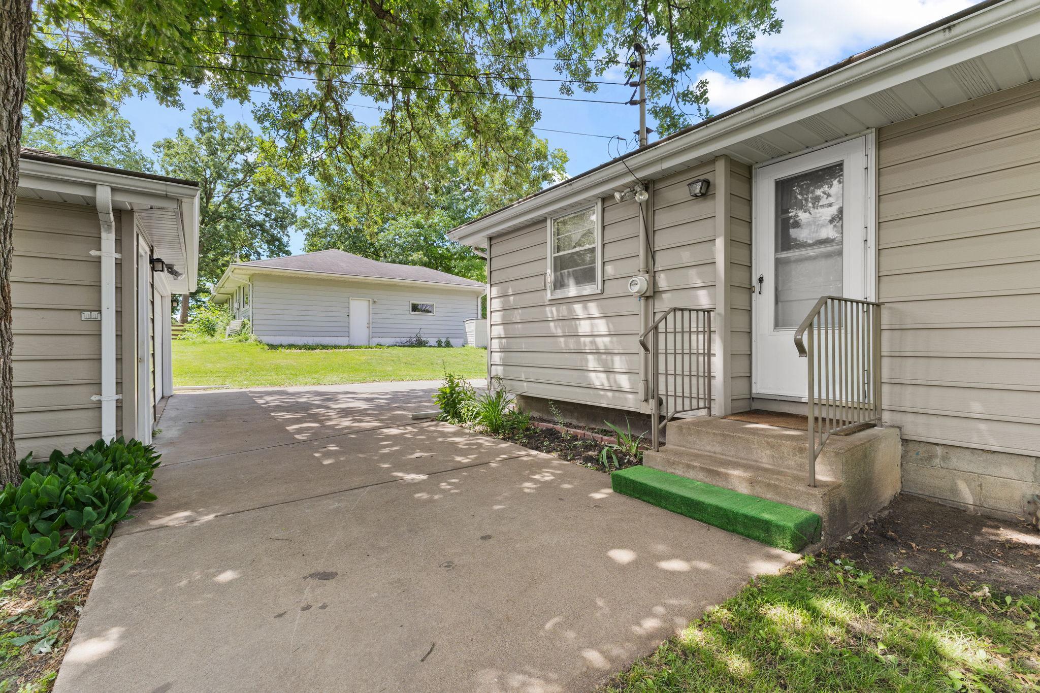 View of Residential at 5956 Ensign Avenue, New Hope MN 55428, New Hope (21 of 22) - Mike Wilen | Minnesota Team Real Estate