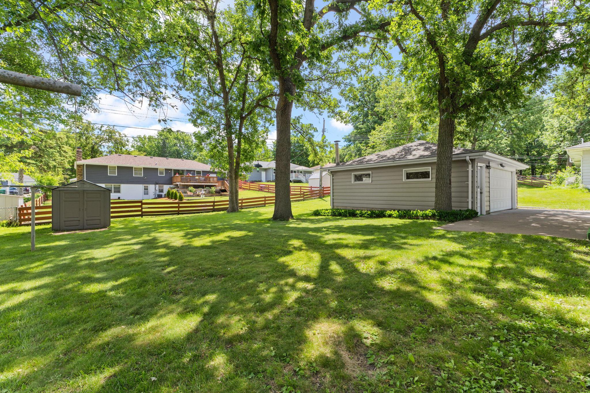 View of Residential at 5956 Ensign Avenue, New Hope MN 55428, New Hope (20 of 22) - Mike Wilen | Minnesota Team Real Estate