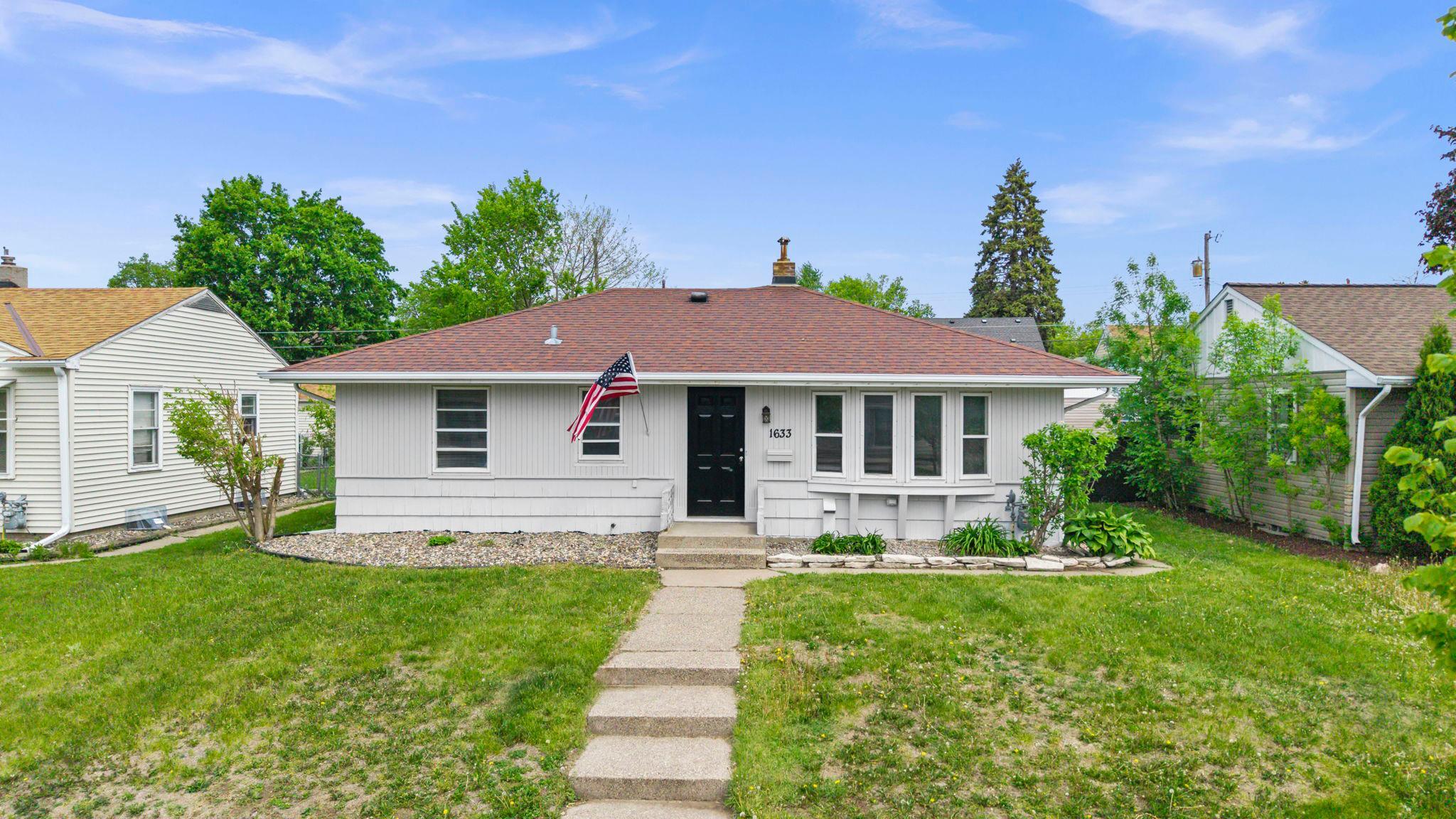 View of Residential at 1633 Sherwood Avenue, Saint Paul MN 55106, Saint Paul - Mike Wilen | Minnesota Team Real Estate