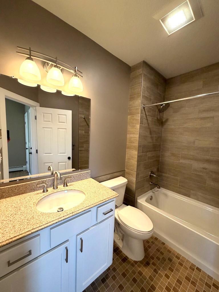 View of Residential Income at 892 4th Street, Saint Paul MN 55106, Saint Paul (15 of 24) - Mike Wilen | Minnesota Team Real Estate