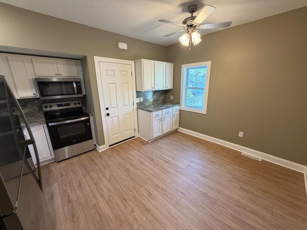 View of Residential Income at 892 4th Street, Saint Paul MN 55106, Saint Paul (3 of 24) - Mike Wilen | Minnesota Team Real Estate