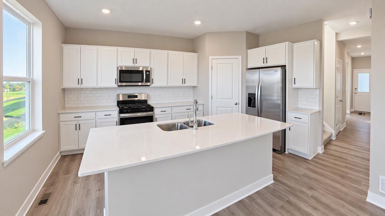 View of Residential at 2013 Aquarius Drive, Shakopee MN 55379, Shakopee (6 of 39) - Mike Wilen | Minnesota Team Real Estate