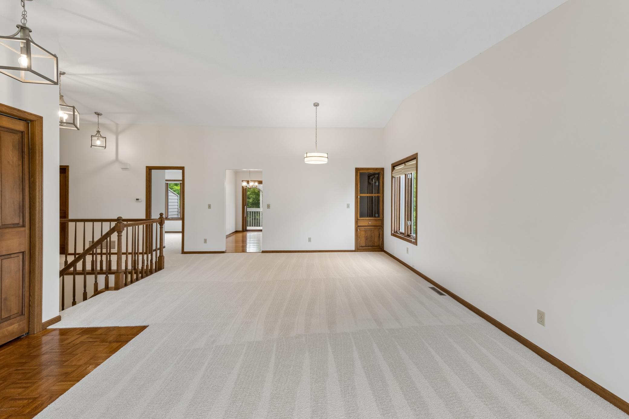 View of Residential at 9526 Woodbridge Road, Bloomington MN 55438, Bloomington (8 of 45) - Mike Wilen | Minnesota Team Real Estate
