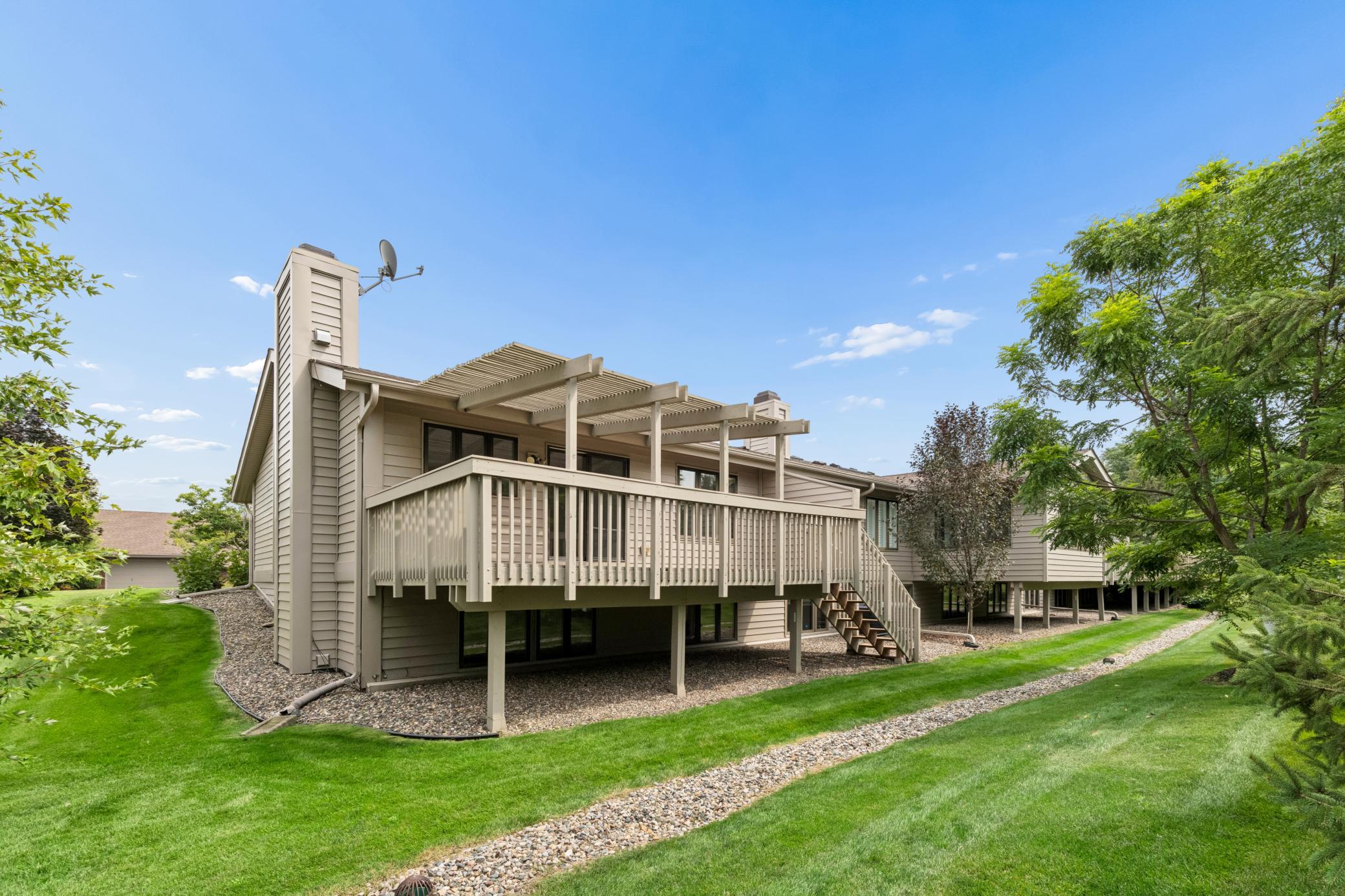 View of Residential at 9526 Woodbridge Road, Bloomington MN 55438, Bloomington (42 of 45) - Mike Wilen | Minnesota Team Real Estate