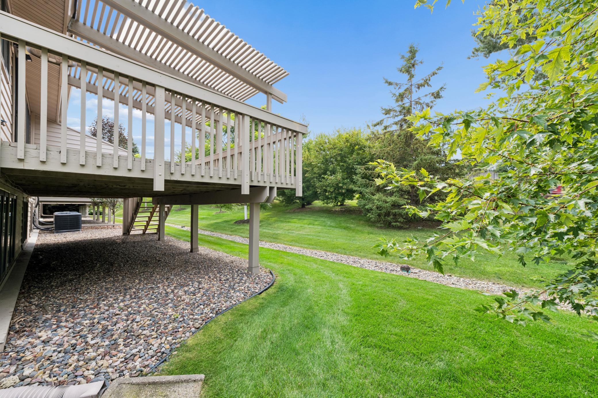 View of Residential at 9526 Woodbridge Road, Bloomington MN 55438, Bloomington (41 of 45) - Mike Wilen | Minnesota Team Real Estate