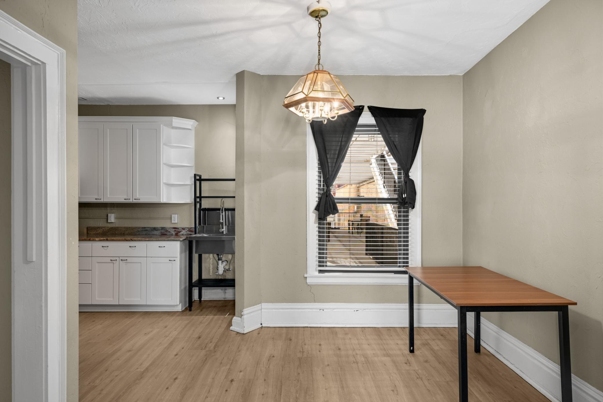 View of Residential at 11 12th Street #303, Minneapolis MN 55403, Minneapolis (9 of 27) - Mike Wilen | Minnesota Team Real Estate