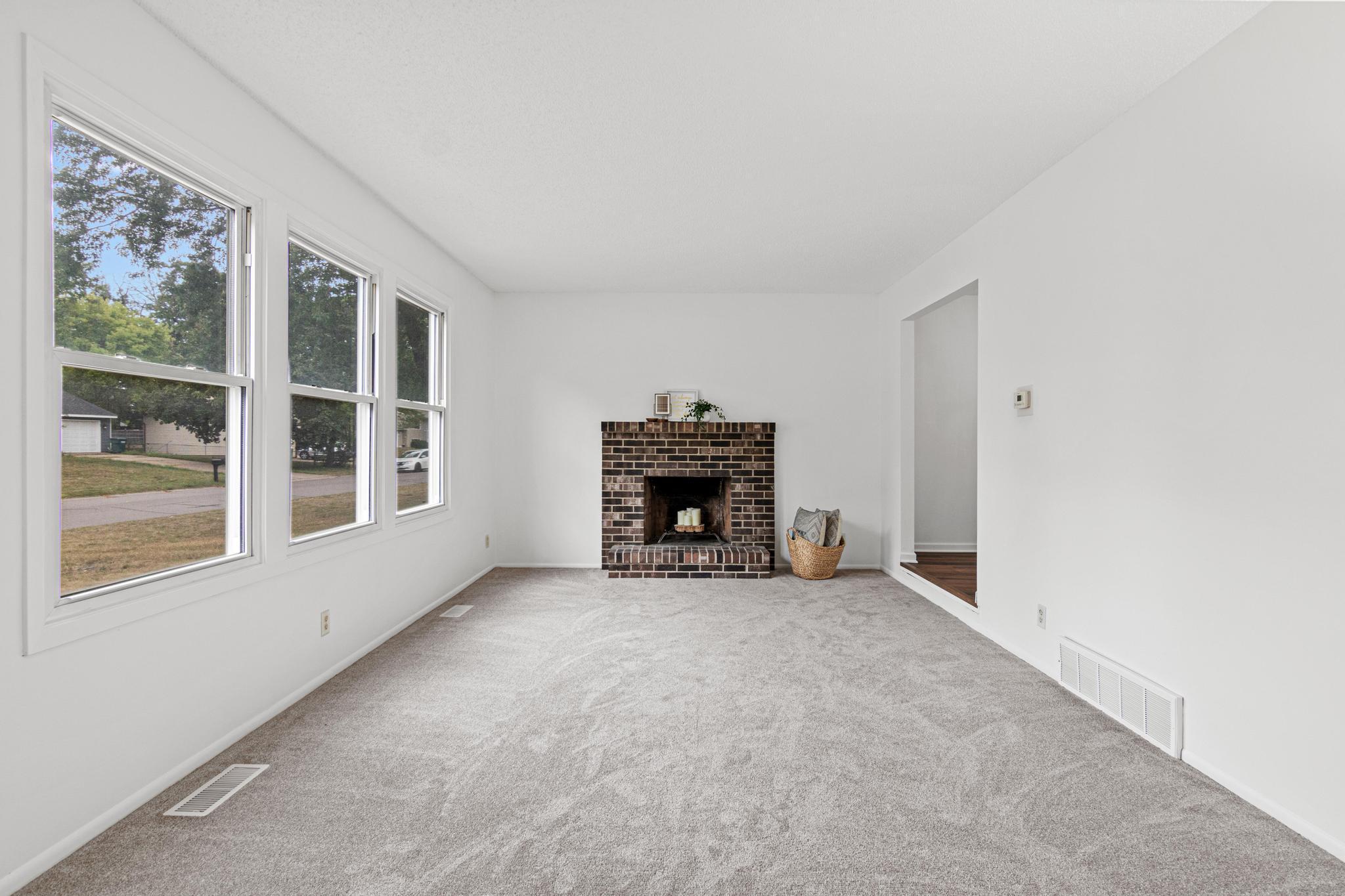 View of Residential at 3708 73rd Avenue, Brooklyn Park MN 55429, Brooklyn Park (6 of 50) - Mike Wilen | Minnesota Team Real Estate