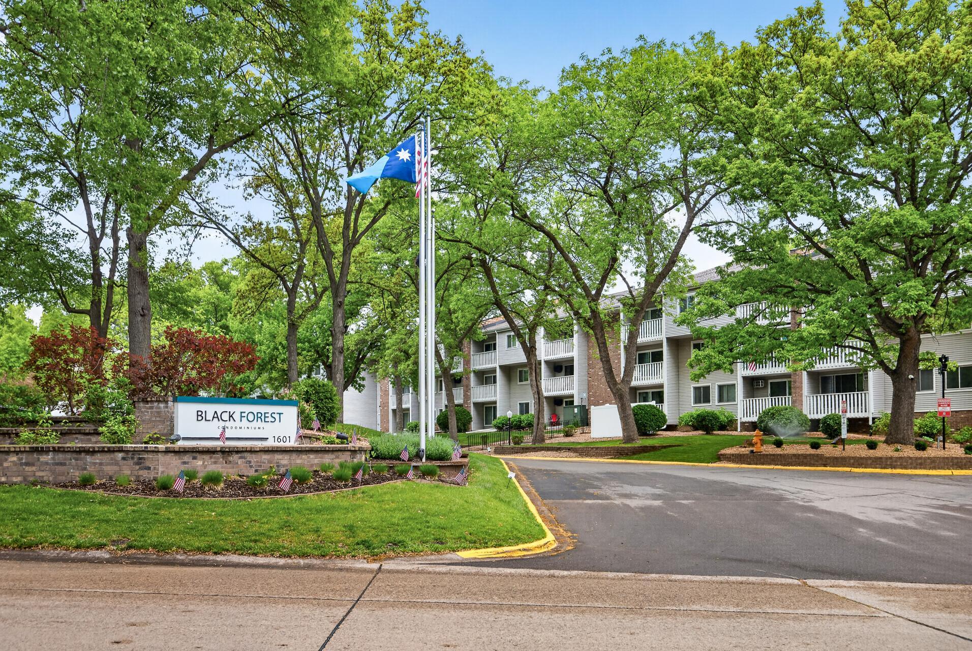 View of Residential at 1601 Innsbruck Drive #379, Fridley MN 55432, Fridley (28 of 28) - Mike Wilen | Minnesota Team Real Estate
