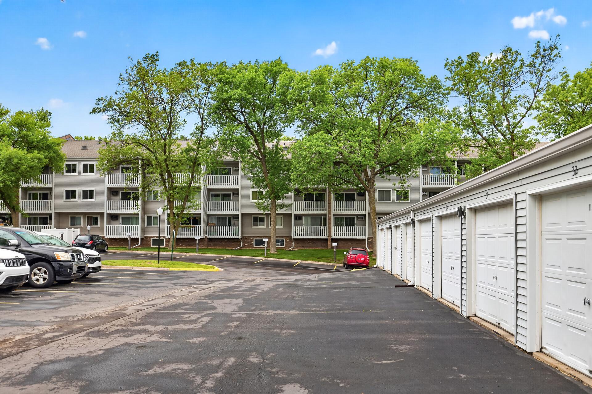 View of Residential at 1601 Innsbruck Drive #379, Fridley MN 55432, Fridley (22 of 28) - Mike Wilen | Minnesota Team Real Estate