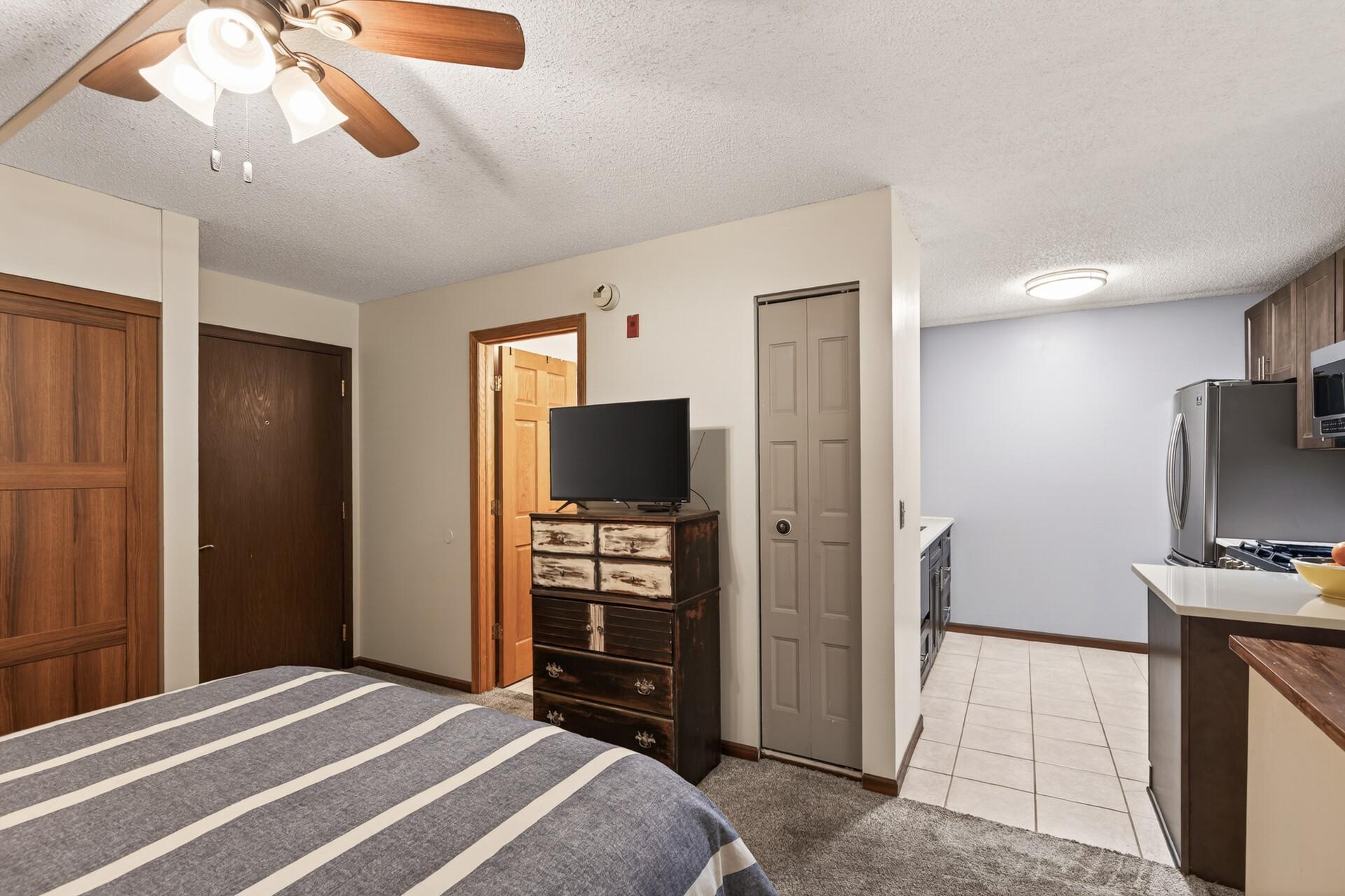 View of Residential at 1601 Innsbruck Drive #379, Fridley MN 55432, Fridley (4 of 28) - Mike Wilen | Minnesota Team Real Estate