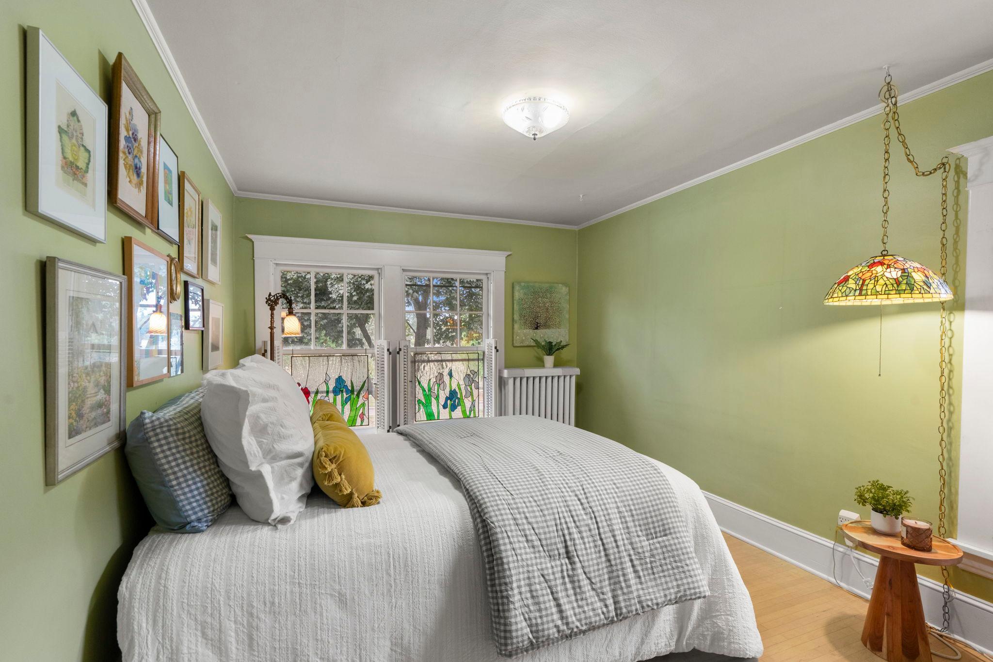 View of Residential at 3641 Dupont Avenue, Minneapolis MN 55409, Minneapolis (26 of 50) - Mike Wilen | Minnesota Team Real Estate