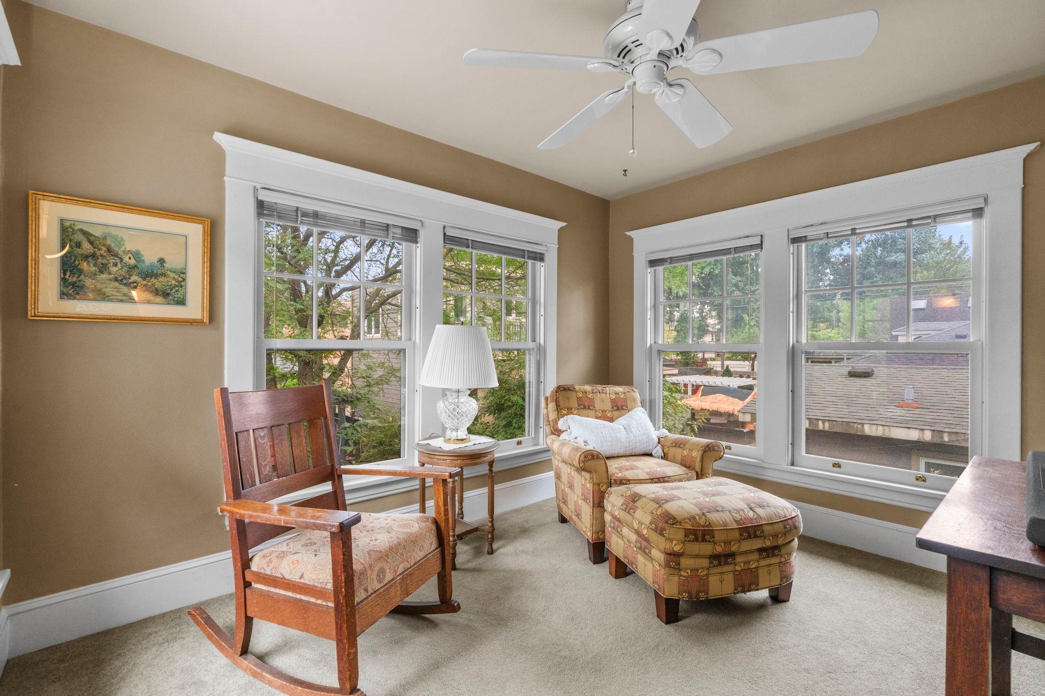 View of Residential at 3641 Dupont Avenue, Minneapolis MN 55409, Minneapolis (23 of 50) - Mike Wilen | Minnesota Team Real Estate