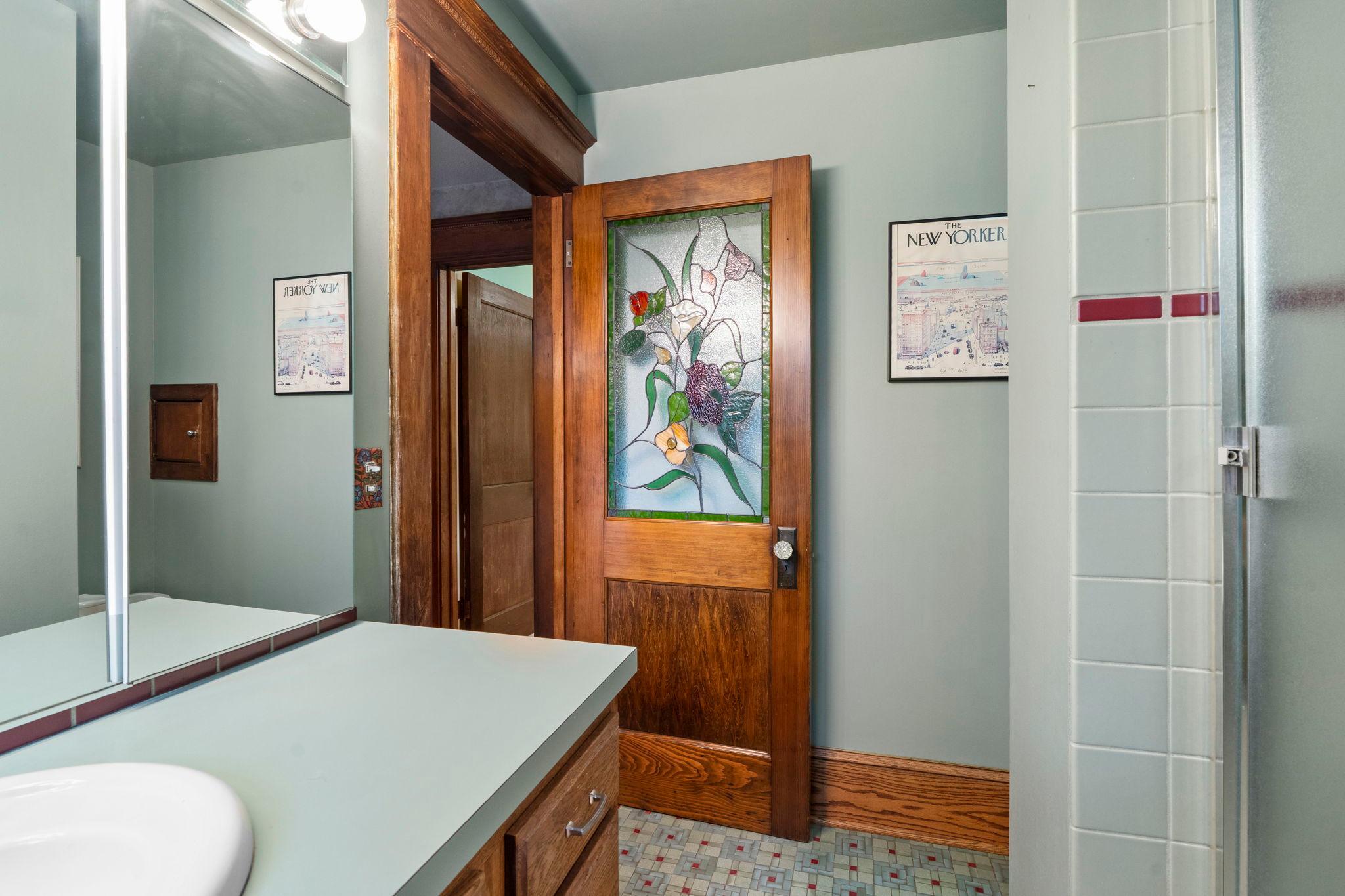 View of Residential at 3641 Dupont Avenue, Minneapolis MN 55409, Minneapolis (30 of 50) - Mike Wilen | Minnesota Team Real Estate