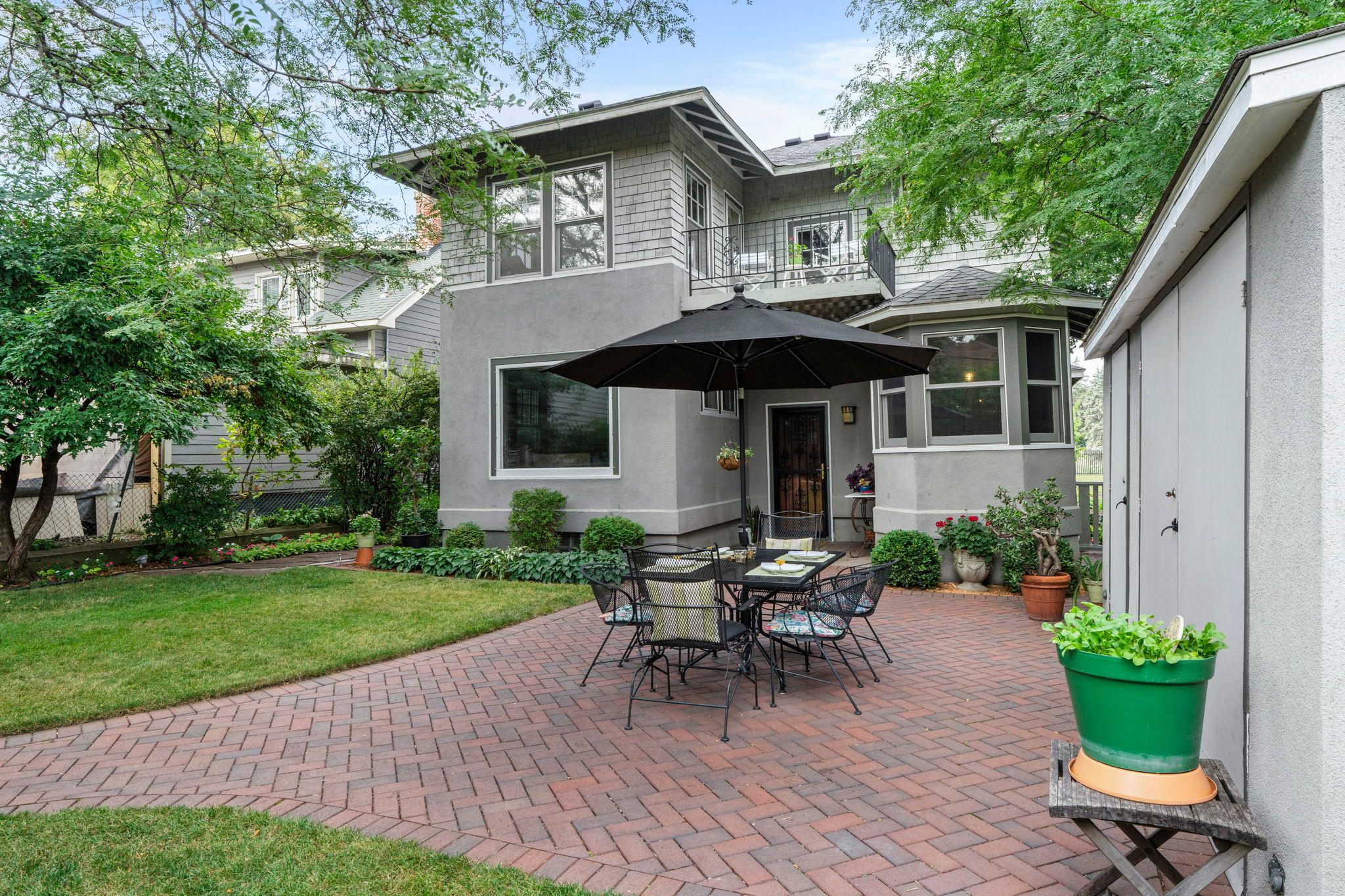 View of Residential at 3641 Dupont Avenue, Minneapolis MN 55409, Minneapolis (40 of 50) - Mike Wilen | Minnesota Team Real Estate