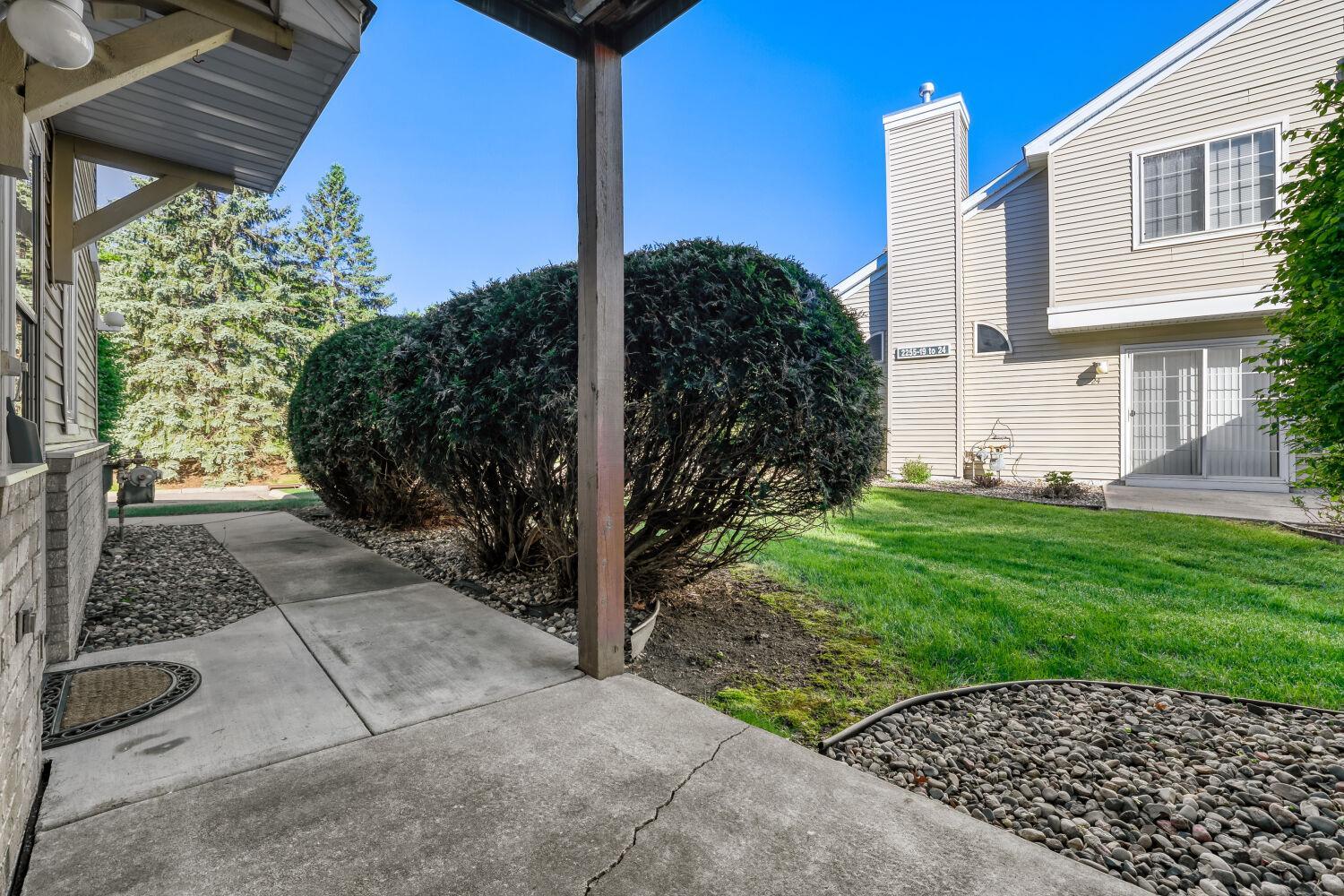 View of Residential at 2225 Ranchview Lane #7, Plymouth MN 55447, Plymouth (25 of 29) - Mike Wilen | Minnesota Team Real Estate
