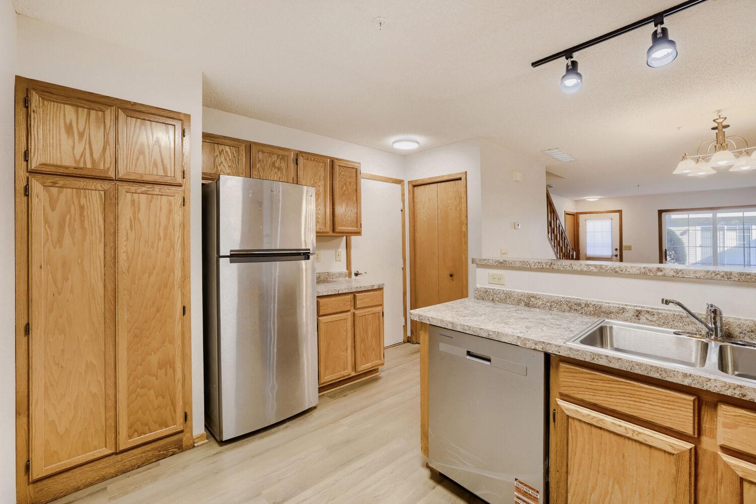 View of Residential at 2225 Ranchview Lane #7, Plymouth MN 55447, Plymouth (12 of 29) - Mike Wilen | Minnesota Team Real Estate