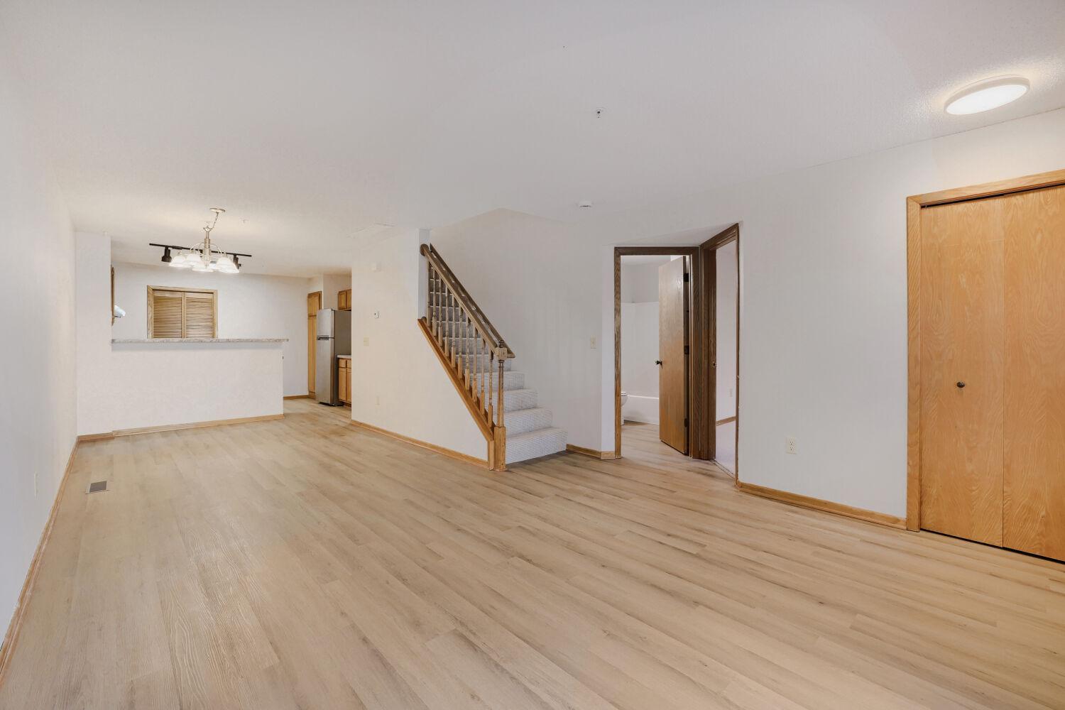 View of Residential at 2225 Ranchview Lane #7, Plymouth MN 55447, Plymouth (10 of 29) - Mike Wilen | Minnesota Team Real Estate