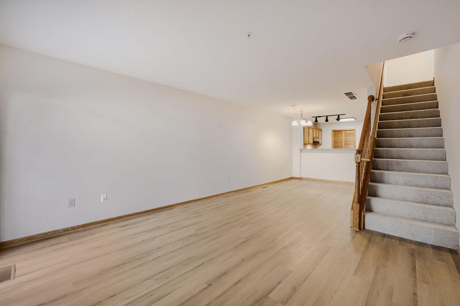 View of Residential at 2225 Ranchview Lane #7, Plymouth MN 55447, Plymouth (9 of 29) - Mike Wilen | Minnesota Team Real Estate