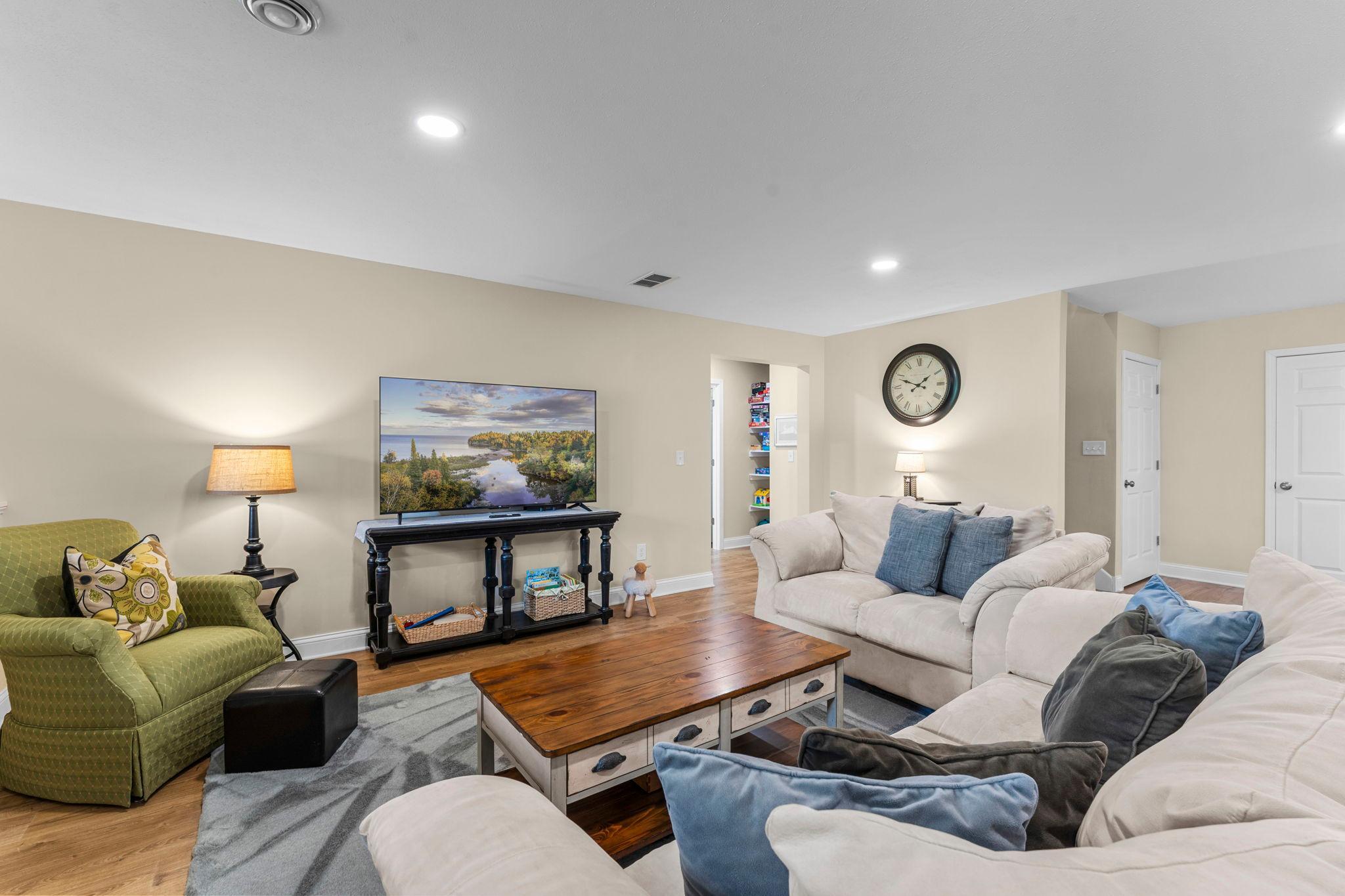 View of Residential at 8034 Glenwood Drive, Lino Lakes MN 55014, Lino Lakes (17 of 36) - Mike Wilen | Minnesota Team Real Estate