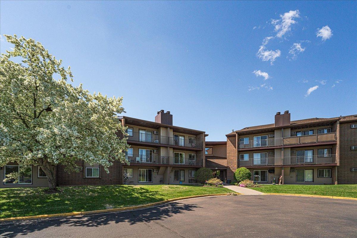 View of Residential at 3440 Golfview Drive #315, Eagan MN 55123, Eagan - Mike Wilen | Minnesota Team Real Estate