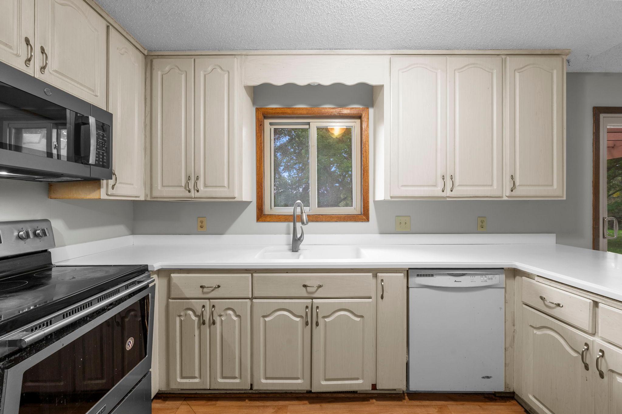 View of Residential at 5451 Upper 147th Street, Apple Valley MN 55124, Apple Valley (9 of 29) - Mike Wilen | Minnesota Team Real Estate