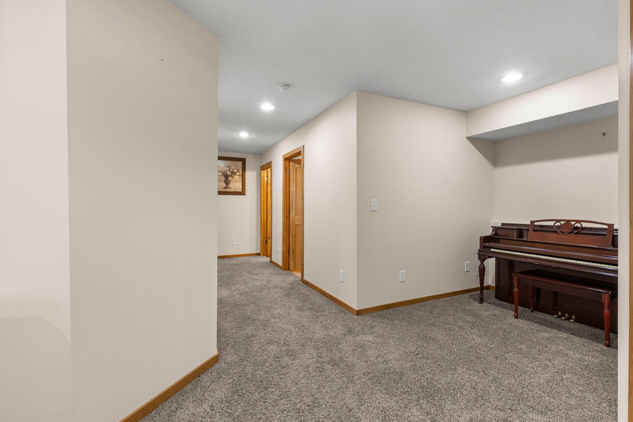 View of Residential at 1177 Danube Avenue, Shakopee MN 55379, Shakopee (35 of 72) - Mike Wilen | Minnesota Team Real Estate