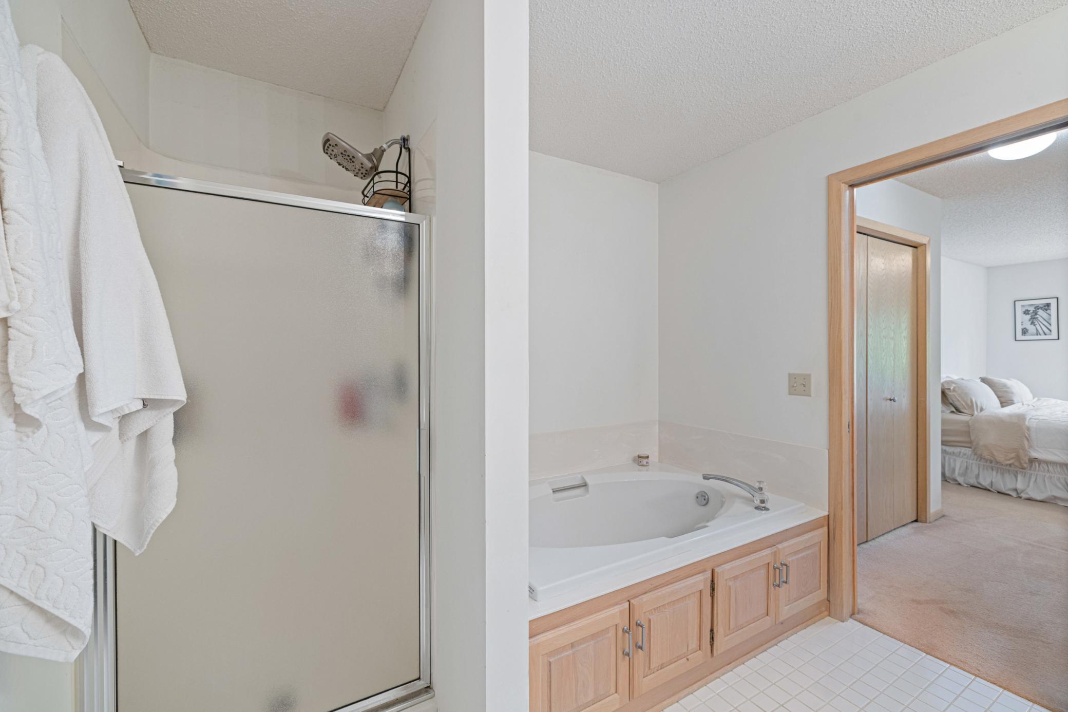 View of Residential at 12572 Parkwood Drive, Burnsville MN 55337, Burnsville (16 of 21) - Mike Wilen | Minnesota Team Real Estate