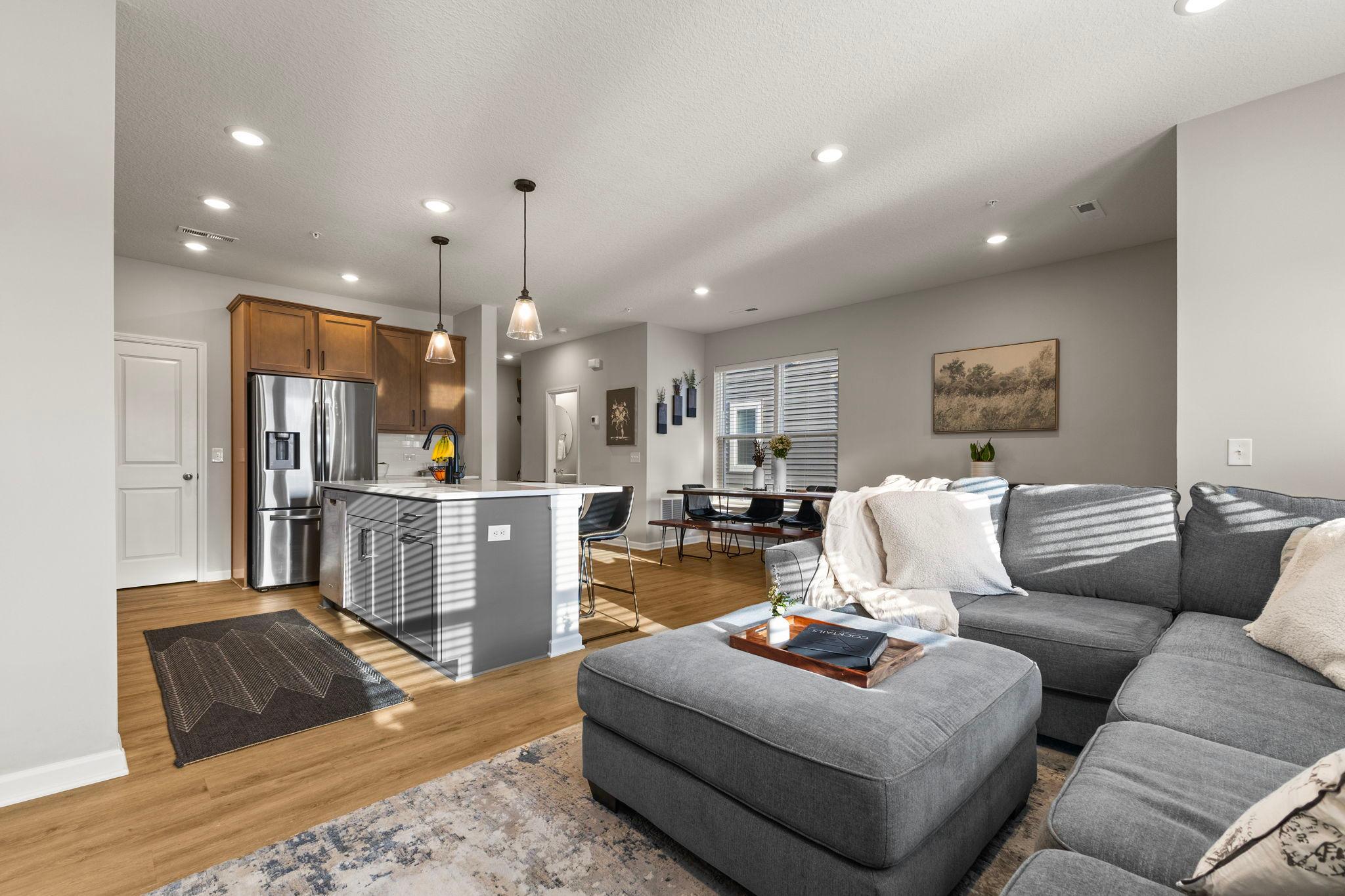 View of Residential at 14540 Twin Lakes Circle, Burnsville MN 55306, Burnsville (10 of 51) - Mike Wilen | Minnesota Team Real Estate