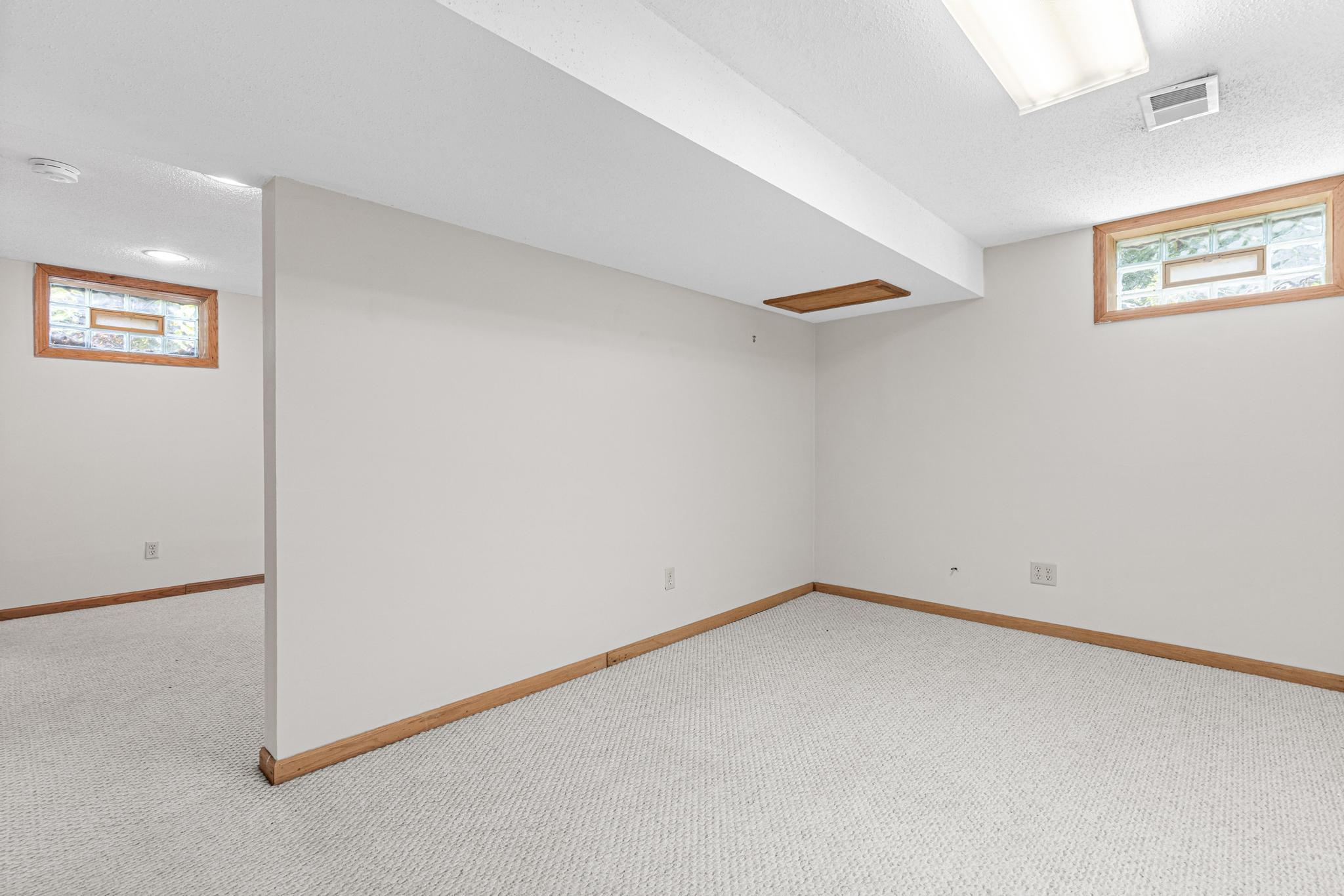 View of Residential at 1601 Princeton Avenue, Saint Louis Park MN 55416, Saint Louis Park (25 of 32) - Mike Wilen | Minnesota Team Real Estate