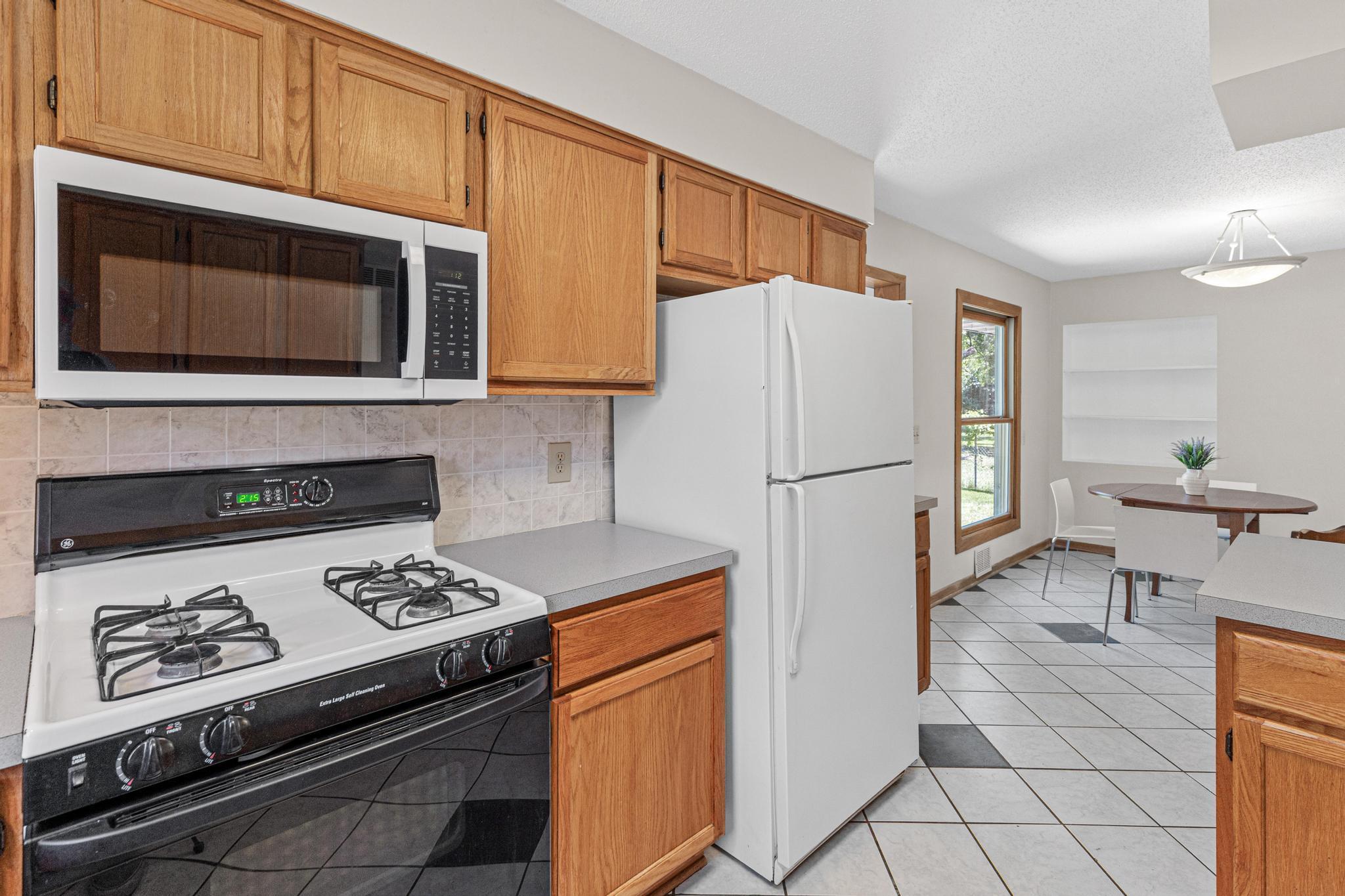 View of Residential at 1601 Princeton Avenue, Saint Louis Park MN 55416, Saint Louis Park (12 of 32) - Mike Wilen | Minnesota Team Real Estate