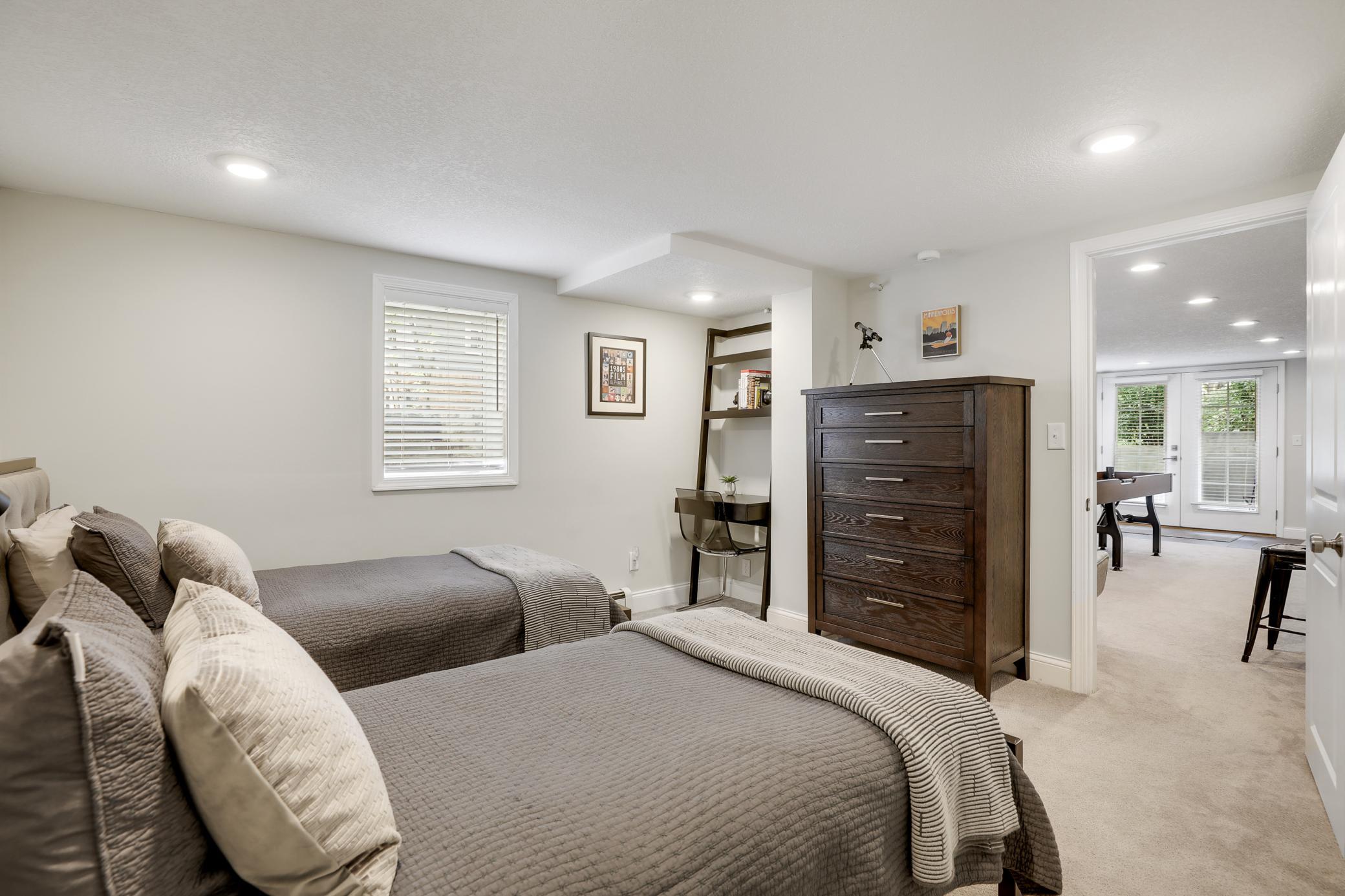 View of Residential Income at 4214 Queen Avenue, Minneapolis MN 55410, Minneapolis (24 of 50) - Mike Wilen | Minnesota Team Real Estate