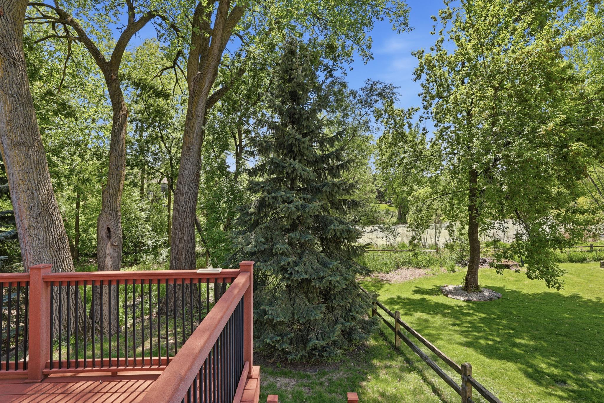 View of Residential at 1084 Tamberwood Court, Woodbury MN 55125, Woodbury (38 of 40) - Mike Wilen | Minnesota Team Real Estate