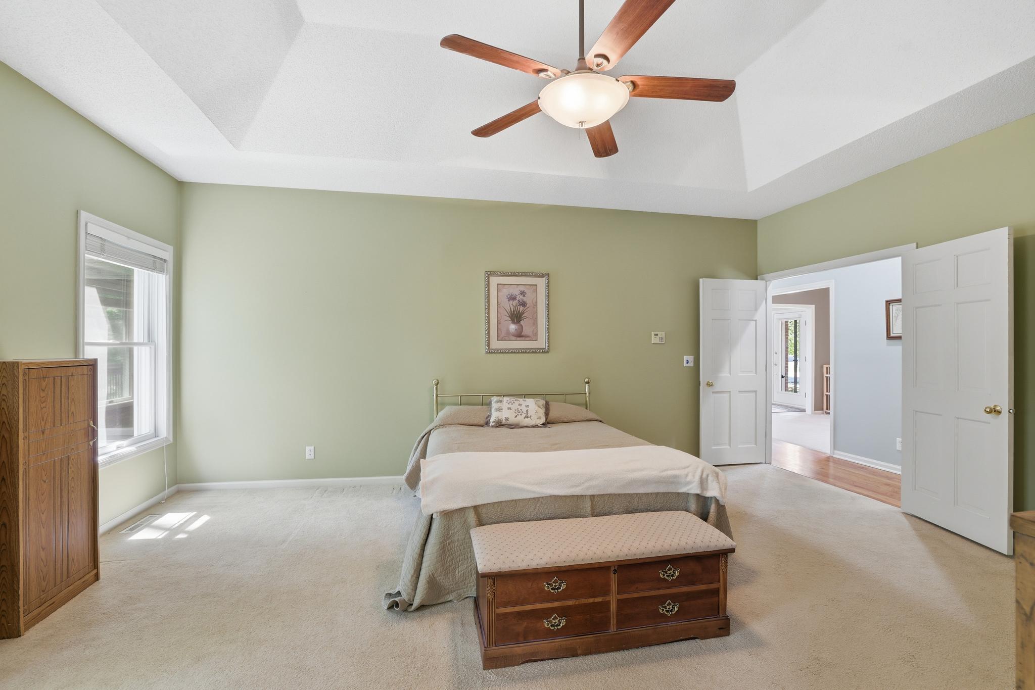 View of Residential at 1084 Tamberwood Court, Woodbury MN 55125, Woodbury (18 of 40) - Mike Wilen | Minnesota Team Real Estate