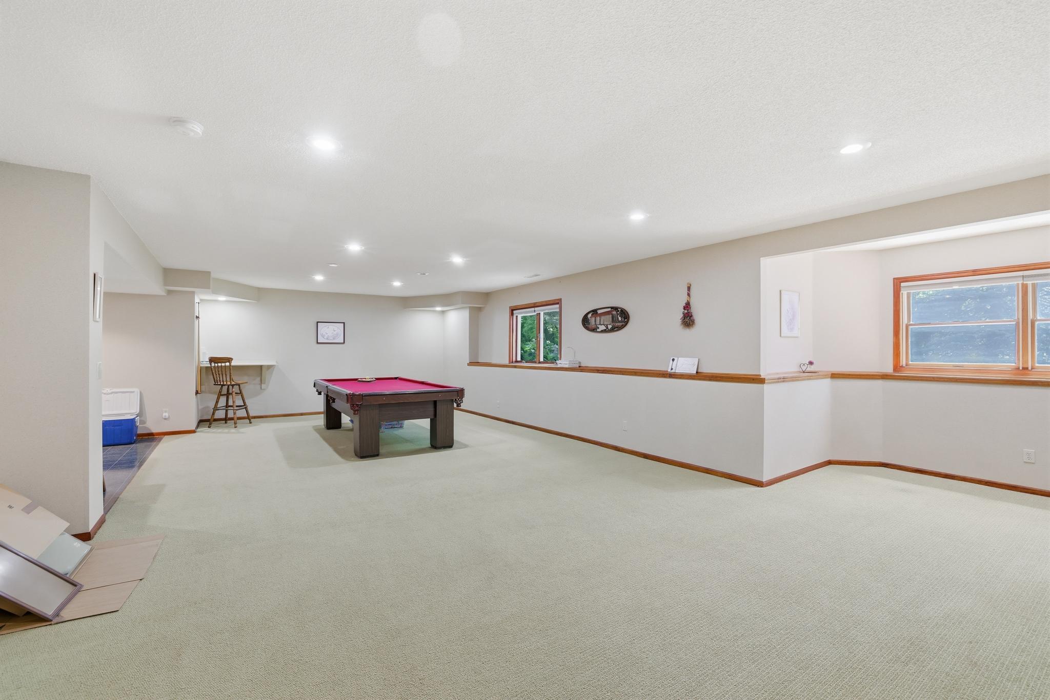 View of Residential at 1084 Tamberwood Court, Woodbury MN 55125, Woodbury (31 of 40) - Mike Wilen | Minnesota Team Real Estate