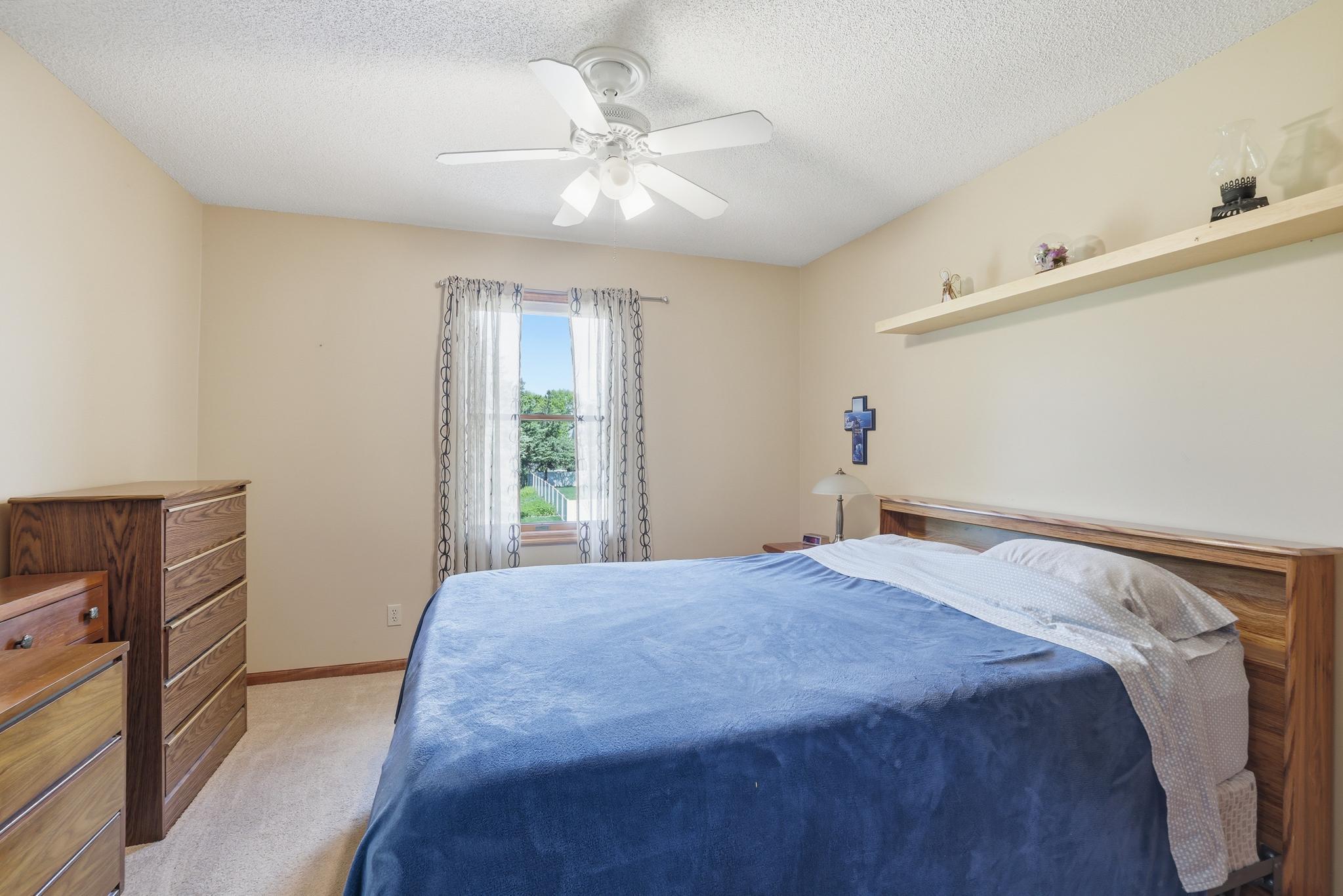 View of Residential at 1084 Tamberwood Court, Woodbury MN 55125, Woodbury (27 of 40) - Mike Wilen | Minnesota Team Real Estate
