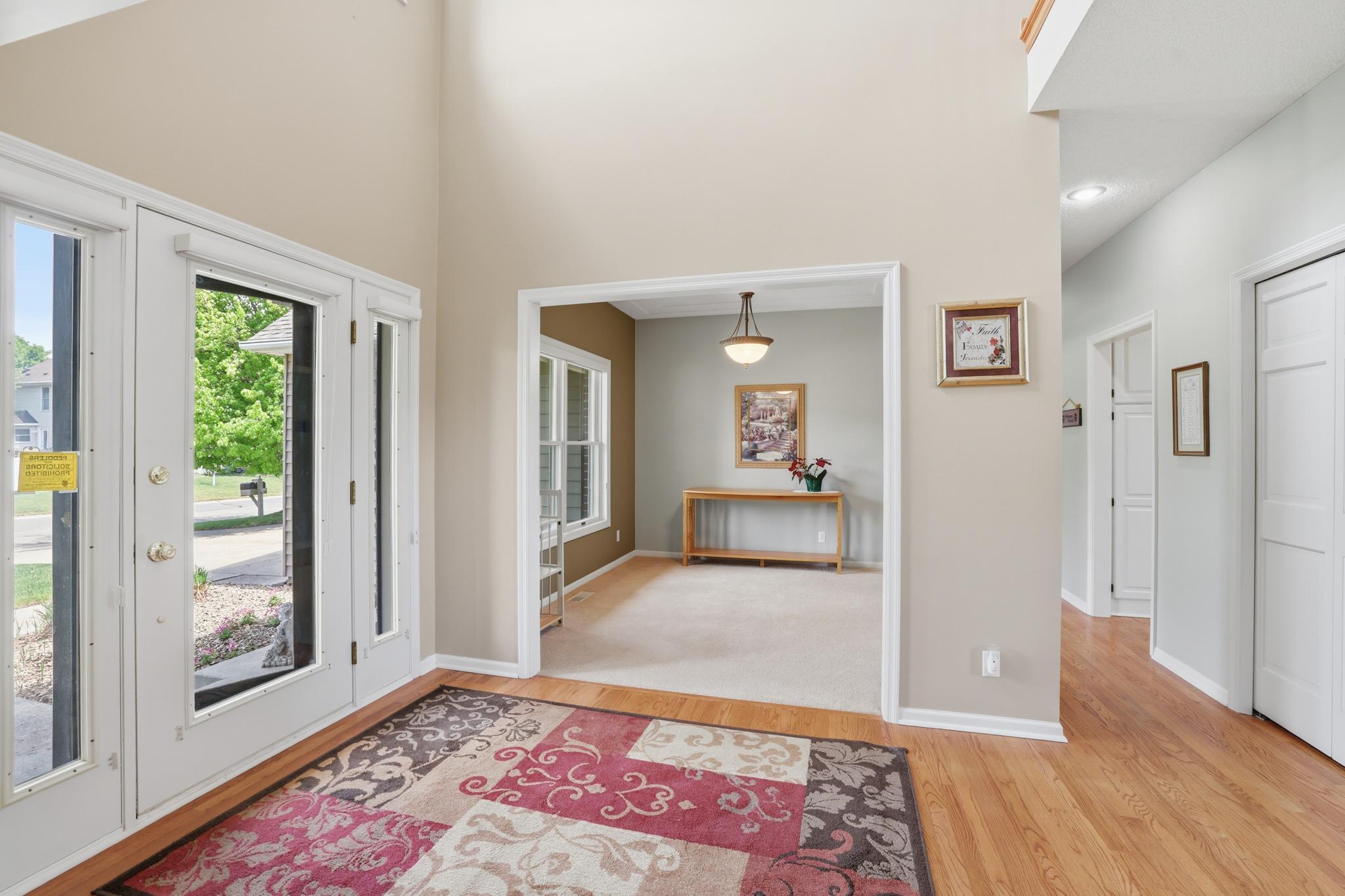 View of Residential at 1084 Tamberwood Court, Woodbury MN 55125, Woodbury (4 of 40) - Mike Wilen | Minnesota Team Real Estate