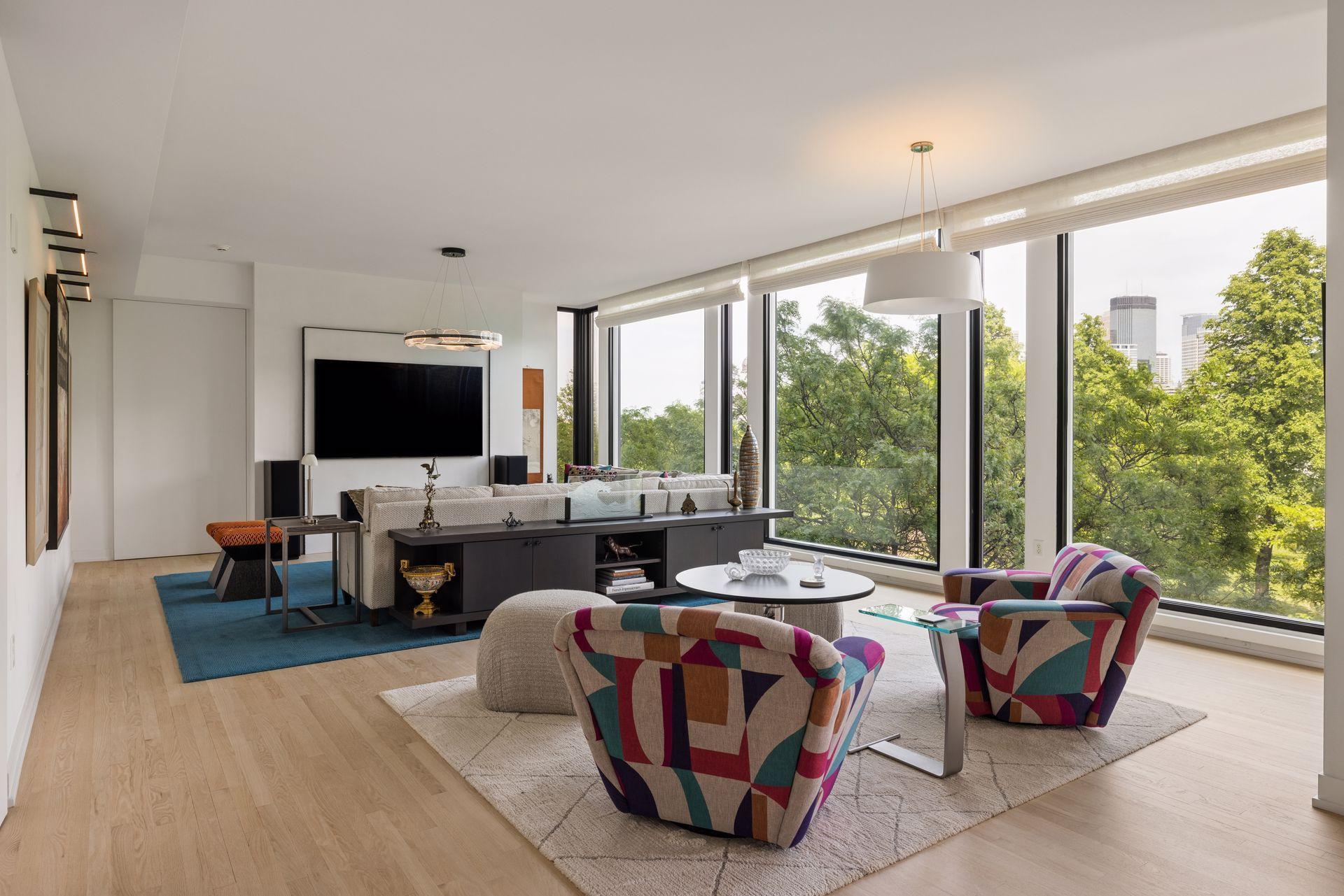 View of Residential at 301 Kenwood Parkway #302, Minneapolis MN 55403, Minneapolis (7 of 70) - Mike Wilen | Minnesota Team Real Estate