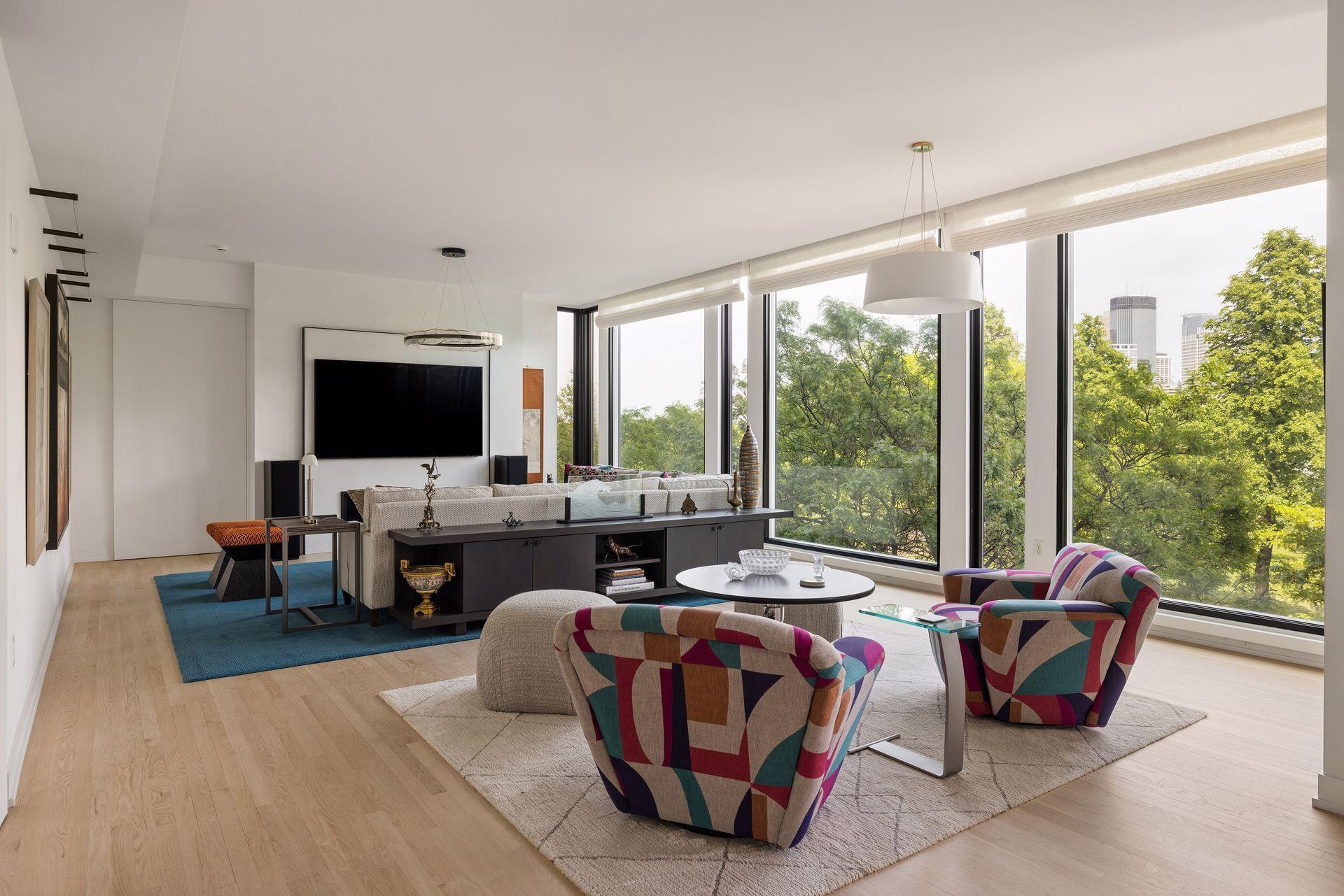 View of Residential at 301 Kenwood Parkway #302, Minneapolis MN 55403, Minneapolis (12 of 70) - Mike Wilen | Minnesota Team Real Estate