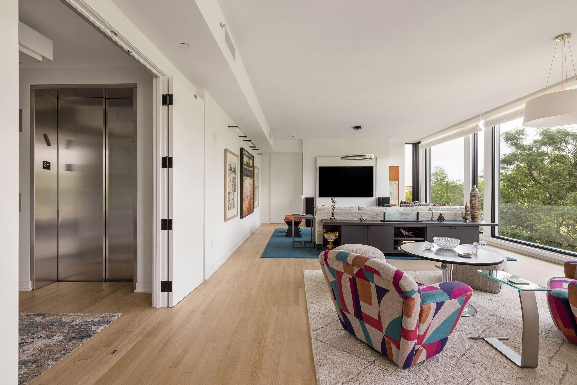 View of Residential at 301 Kenwood Parkway #302, Minneapolis MN 55403, Minneapolis (11 of 70) - Mike Wilen | Minnesota Team Real Estate