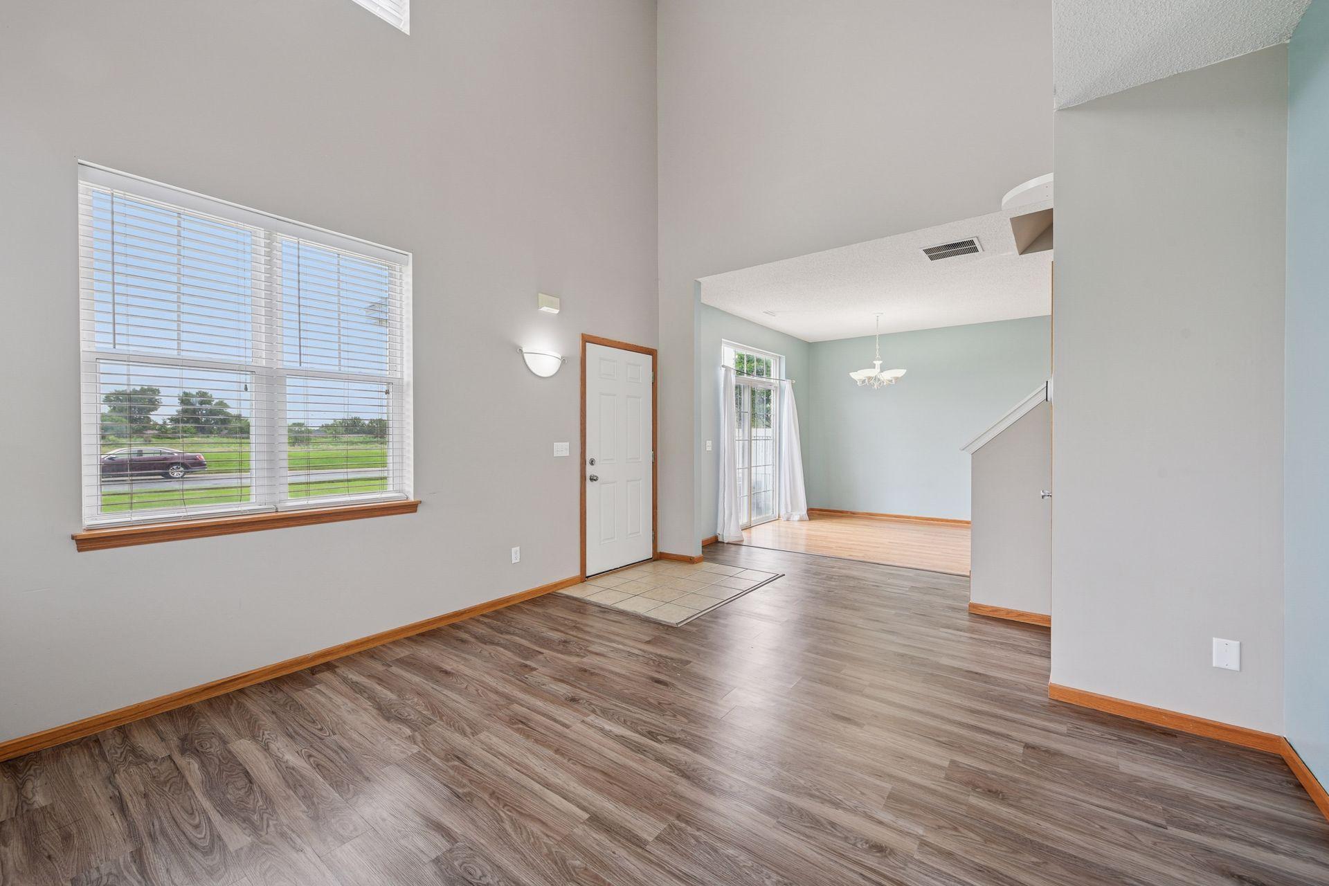 View of Residential at 820 Princeton Avenue, Shakopee MN 55379, Shakopee (6 of 23) - Mike Wilen | Minnesota Team Real Estate