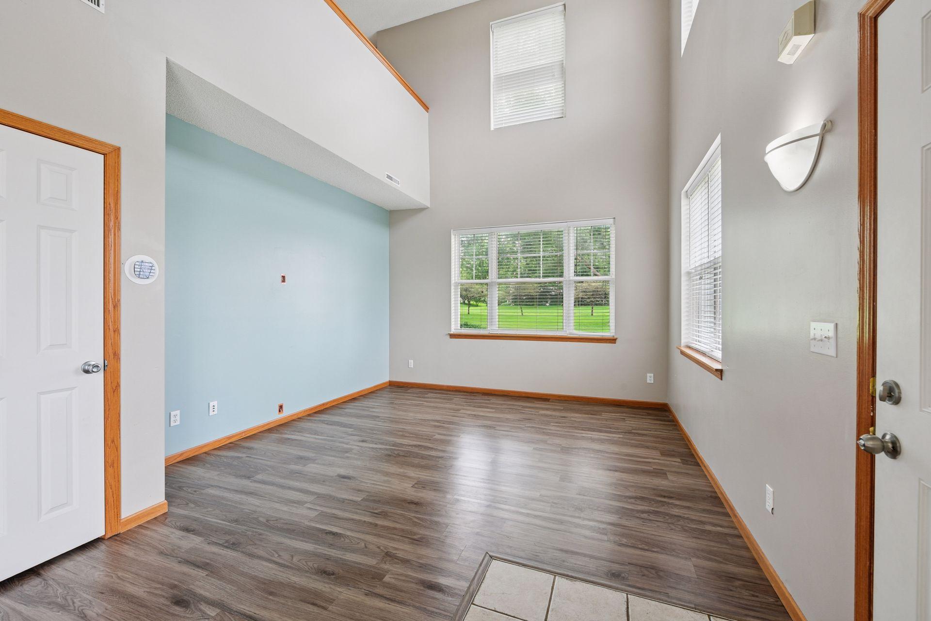 View of Residential at 820 Princeton Avenue, Shakopee MN 55379, Shakopee (5 of 23) - Mike Wilen | Minnesota Team Real Estate