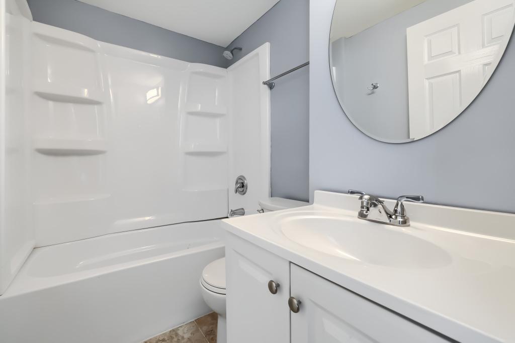 View of Residential Income at 2631 Girard Avenue, Minneapolis MN 55411, Minneapolis (22 of 24) - Mike Wilen | Minnesota Team Real Estate