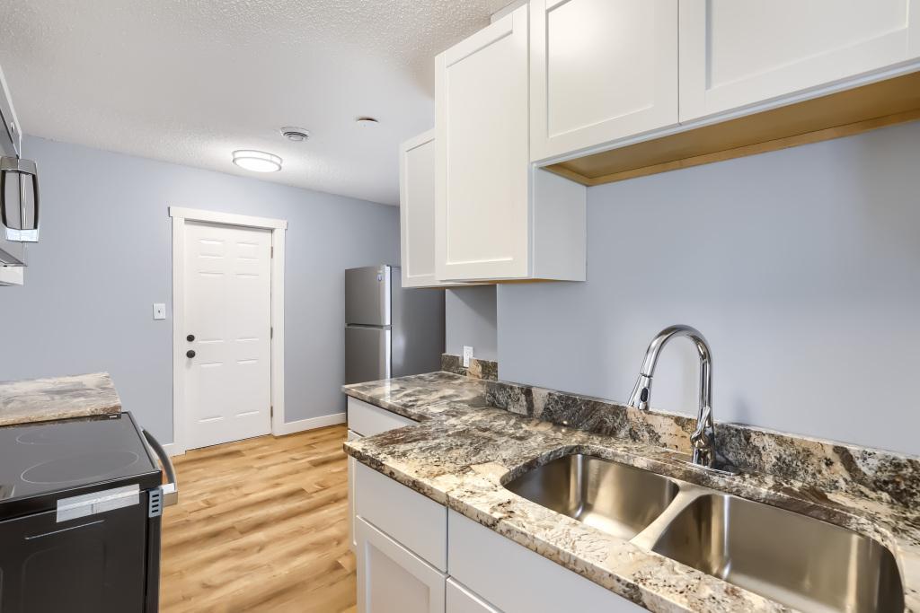 View of Residential Income at 2631 Girard Avenue, Minneapolis MN 55411, Minneapolis (17 of 24) - Mike Wilen | Minnesota Team Real Estate