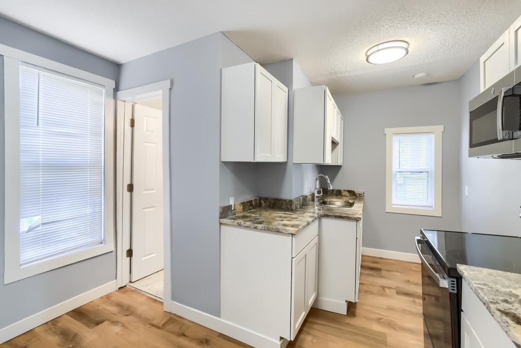 View of Residential Income at 2631 Girard Avenue, Minneapolis MN 55411, Minneapolis (14 of 24) - Mike Wilen | Minnesota Team Real Estate