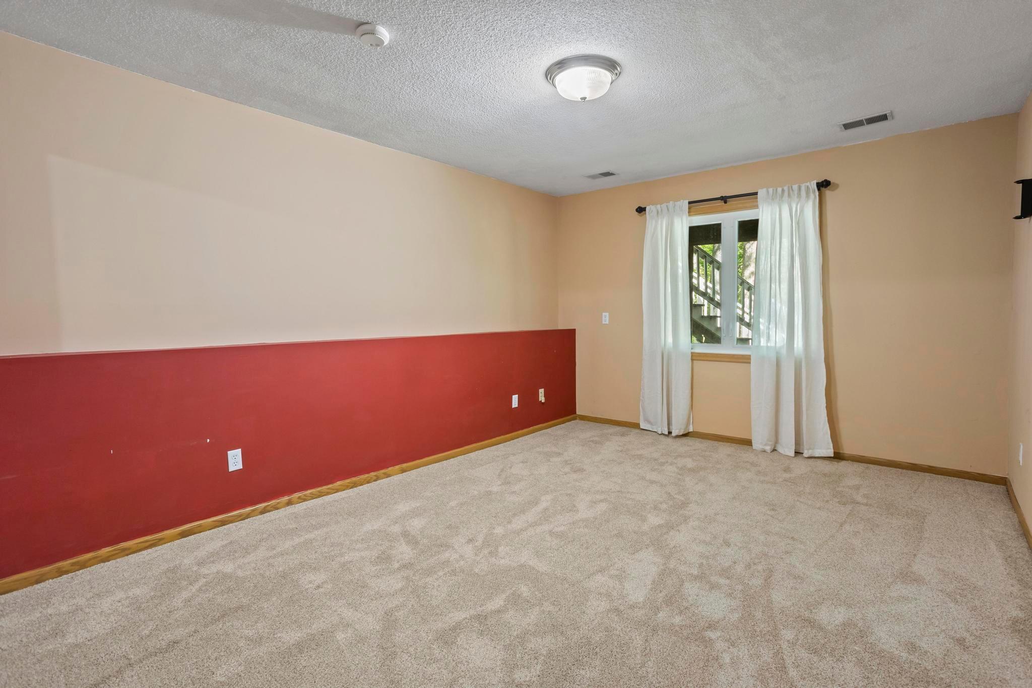 View of Residential at 12827 Dover Court, Apple Valley MN 55124, Apple Valley (51 of 53) - Mike Wilen | Minnesota Team Real Estate
